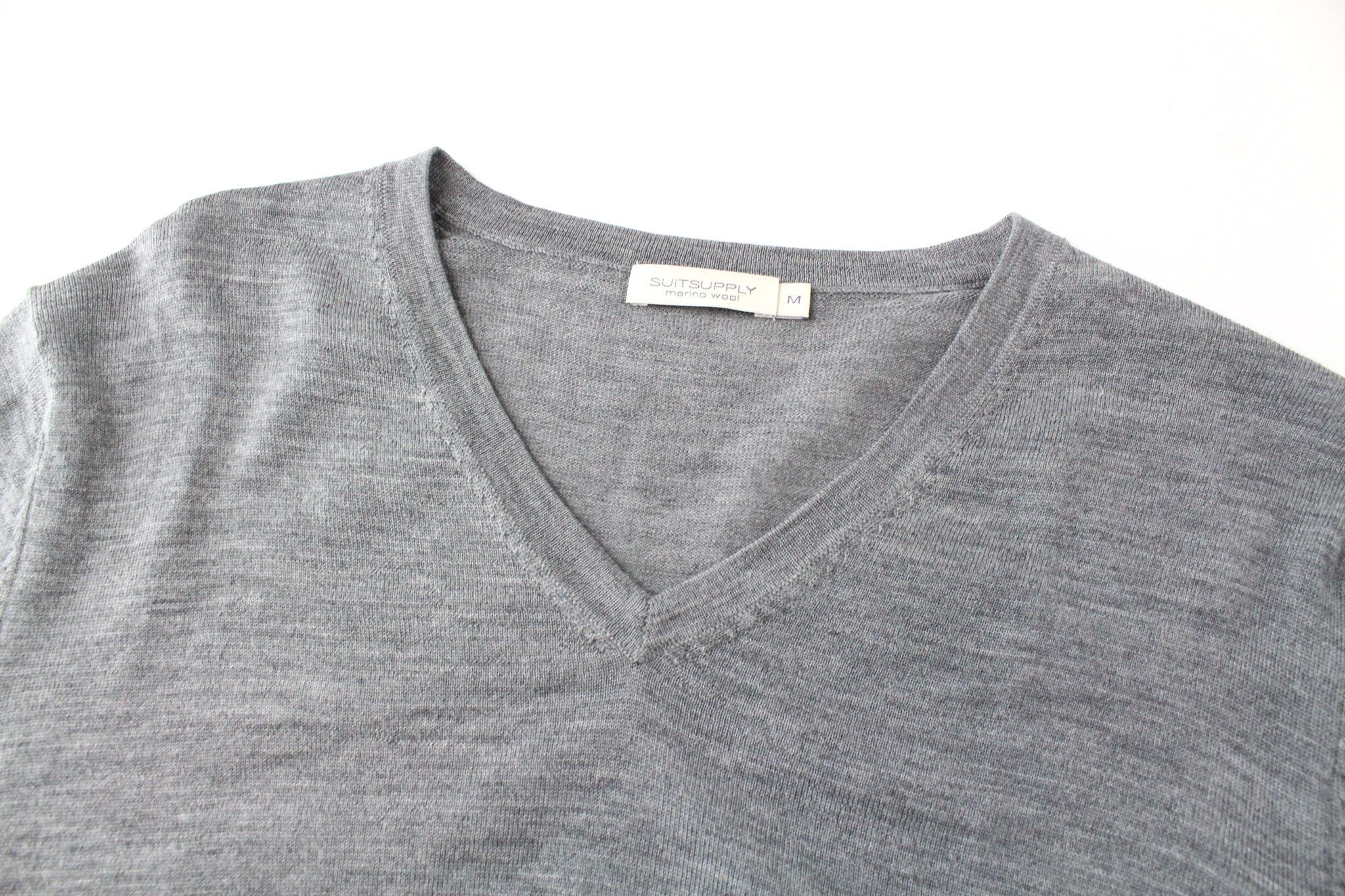Suitsupply M Grey Merino Wool V-Neck Sweater 67714 Size US M / EU 48-50 / 2 - 4 Thumbnail