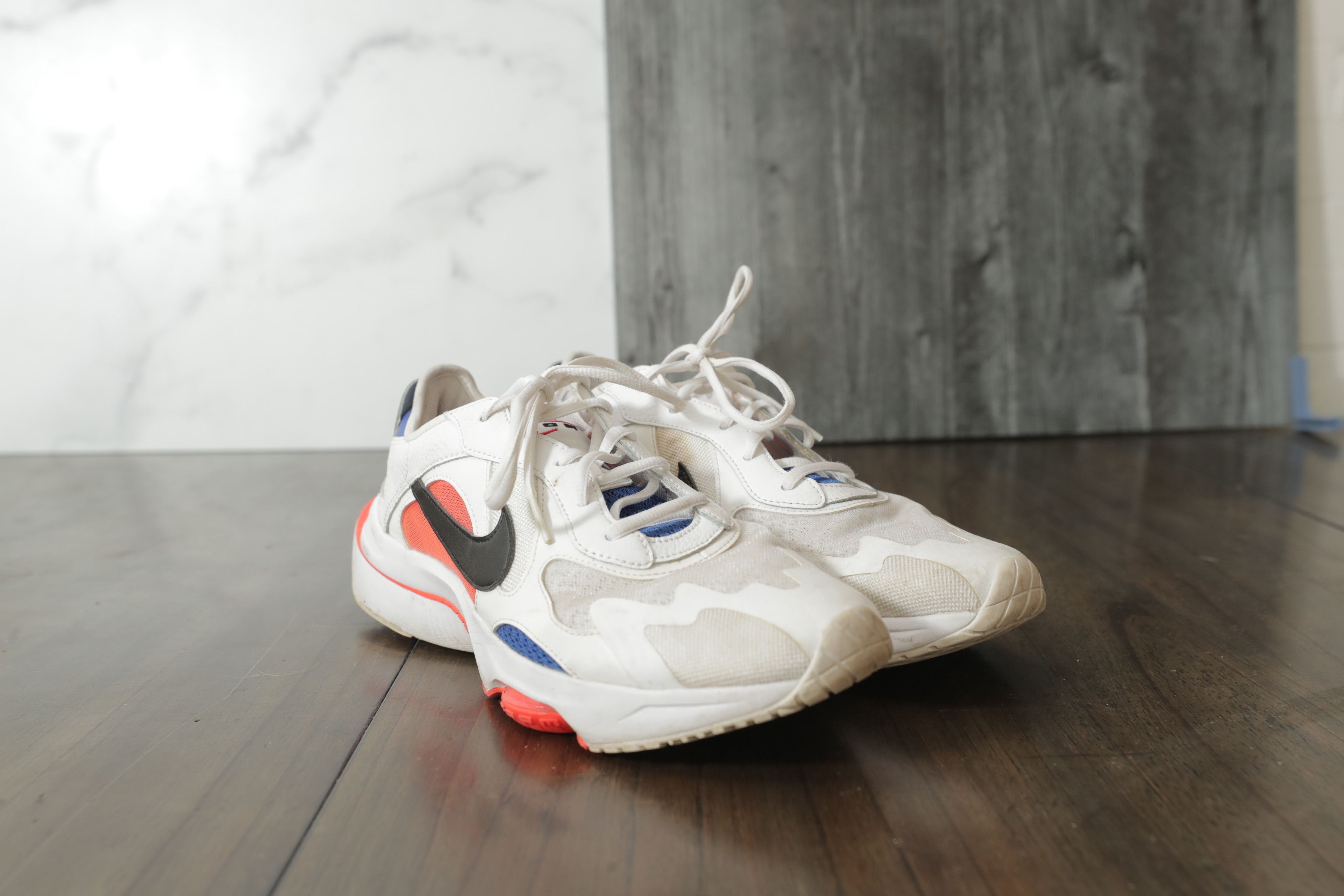 Nike Nike Air Zoom Division White Game Royal (9.5) Size US 9.5 / EU 42-43 - 2 Thumbnail