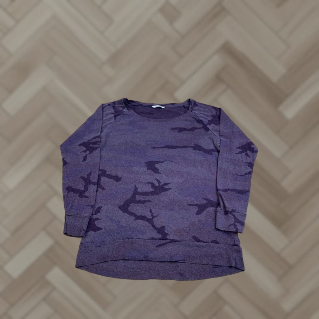 TNA TNA Purple Camo Long Sleeve Top Women XS Pullover Crew Neck Casual Shirt 12872 Size XS / US 0-2 / IT 36-38 - 1 Thumbnail