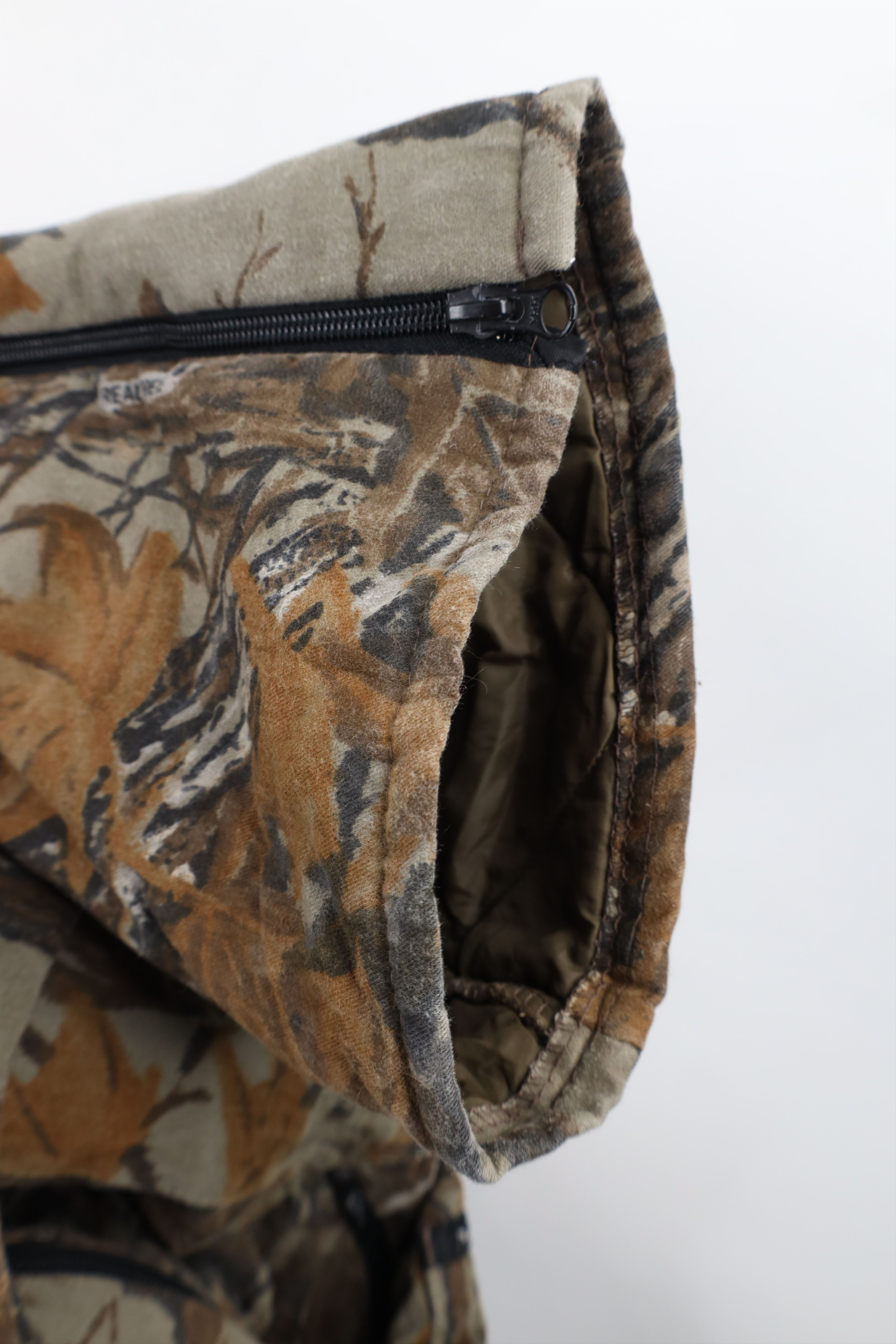 Cabelas × Vintage Vintage 90s Cabelas Realtree Camouflage Quilted Overalls Size US 36 / EU 52 - 12 Thumbnail
