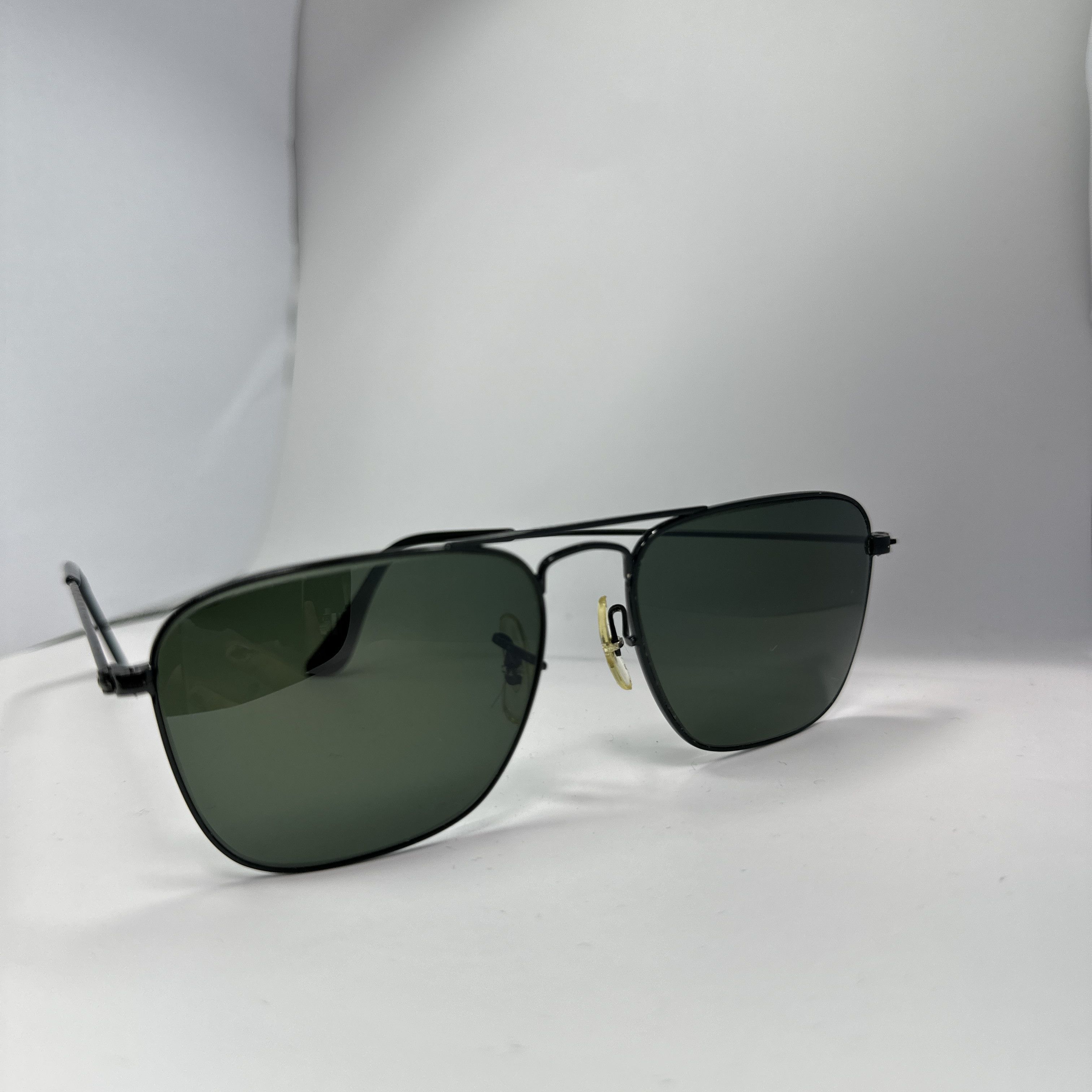 RayBan Vintage Avant Garde Ray-Ban Sunglasses Y2K Size ONE SIZE - 6 Thumbnail