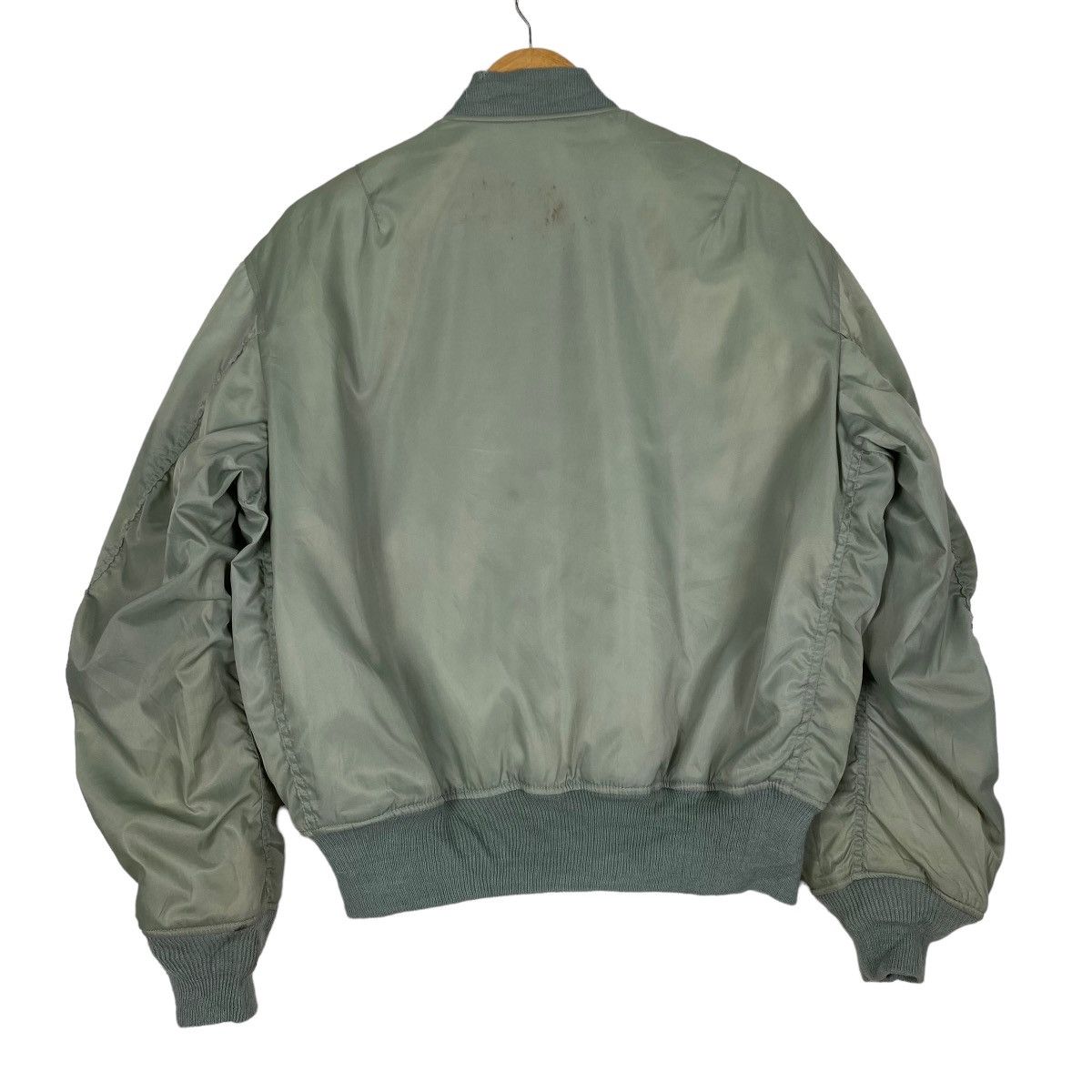 Avirex Vintage Air Force Intermedjate MA-1 Bomber Jacket Size US M / EU 48-50 / 2 - 9 Thumbnail