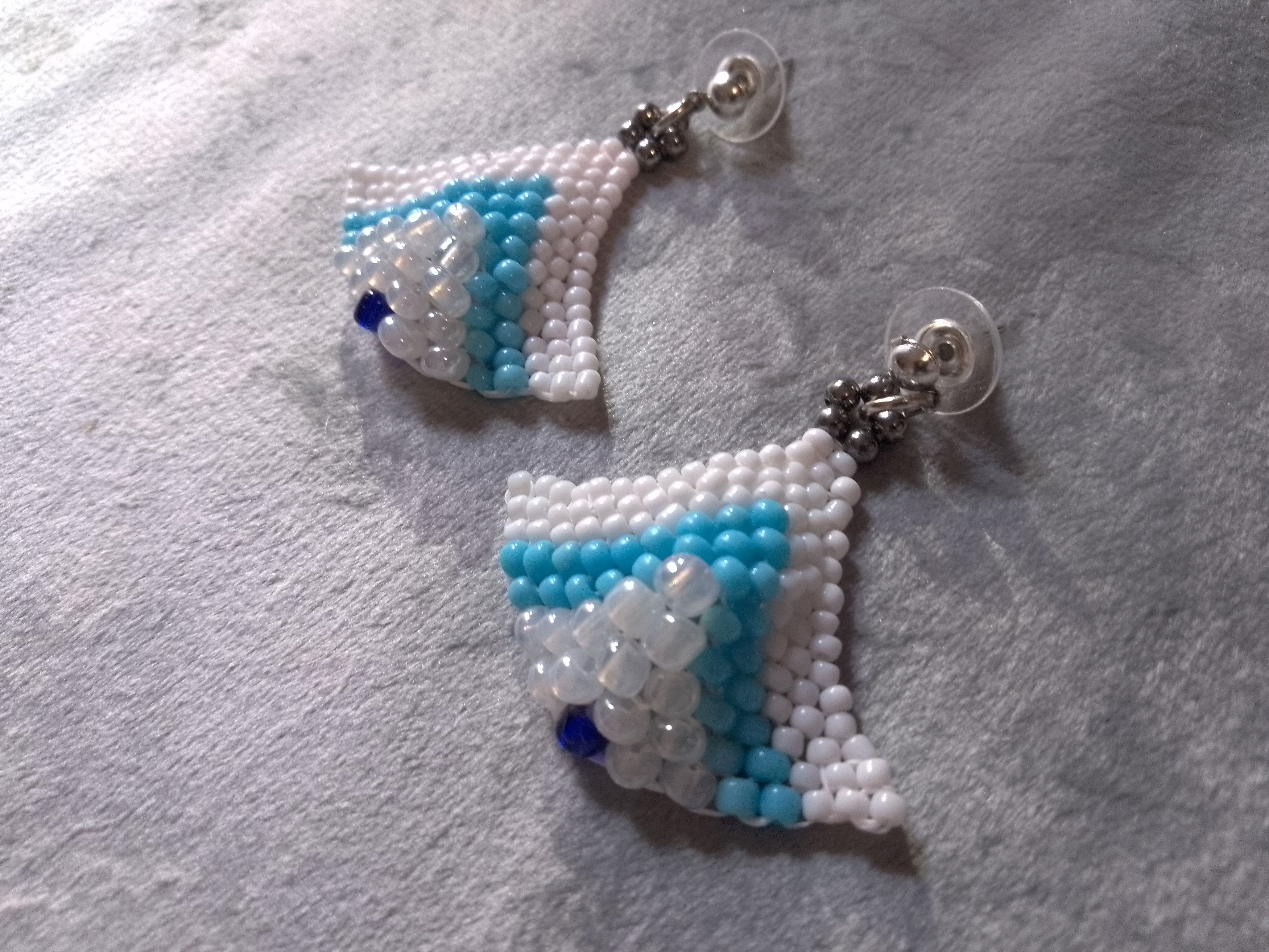 Handmade Necklace Embroidered Beaded Earrings Wavy Super Elegant Size ONE SIZE - 9 Thumbnail