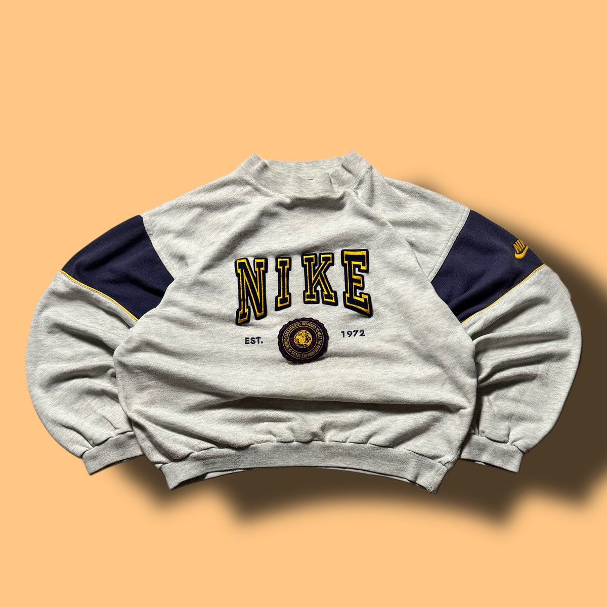 Nike × Vintage 90s Nike Vintage Big Logo Oversize Sweatshirt Crewneck Size US M / EU 48-50 / 2 - 1 Thumbnail