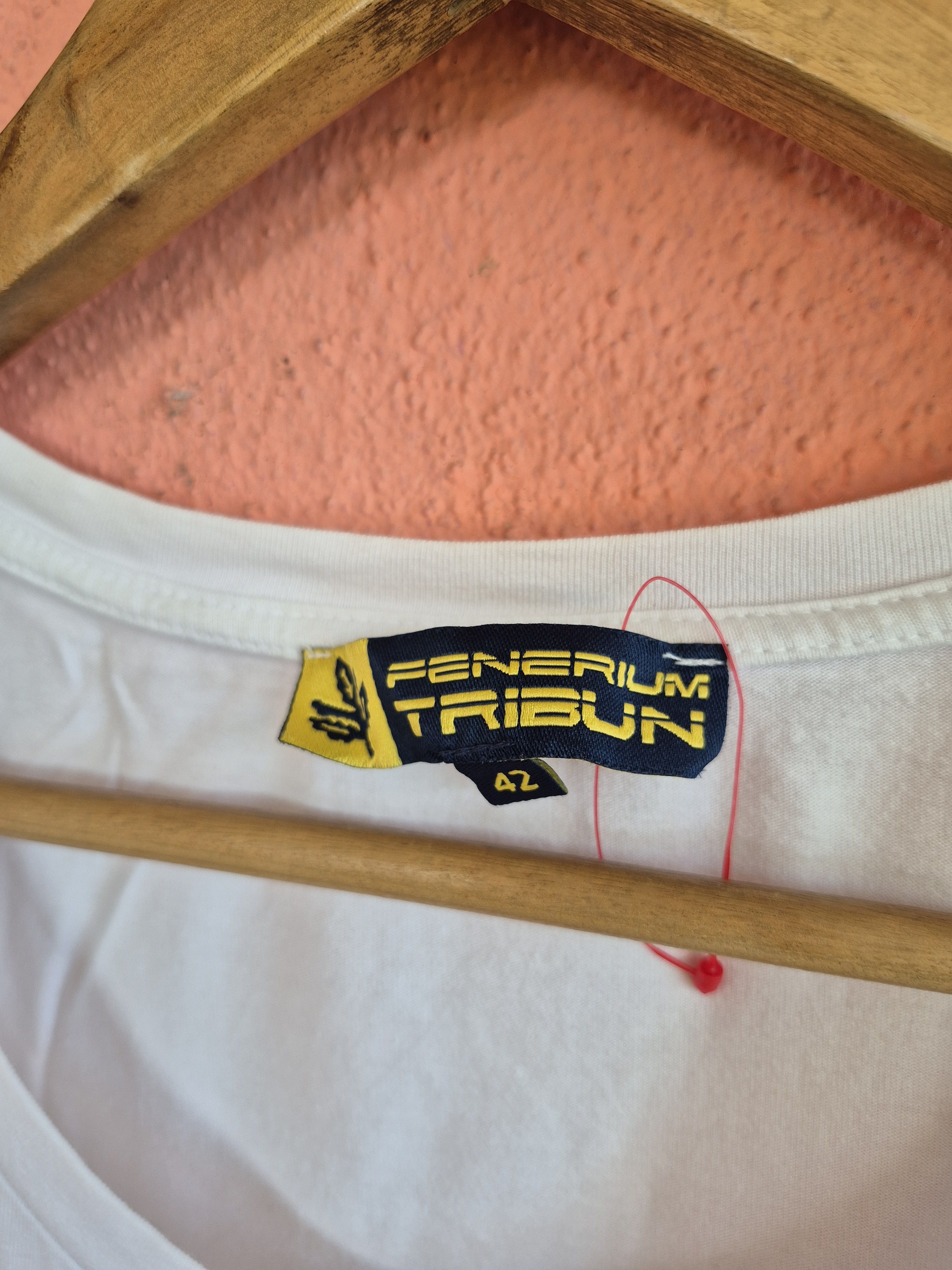 Vintage 🔥 Fenerbahce Turkish Football Club Fan Tees Size US M / EU 48-50 / 2 - 4 Thumbnail