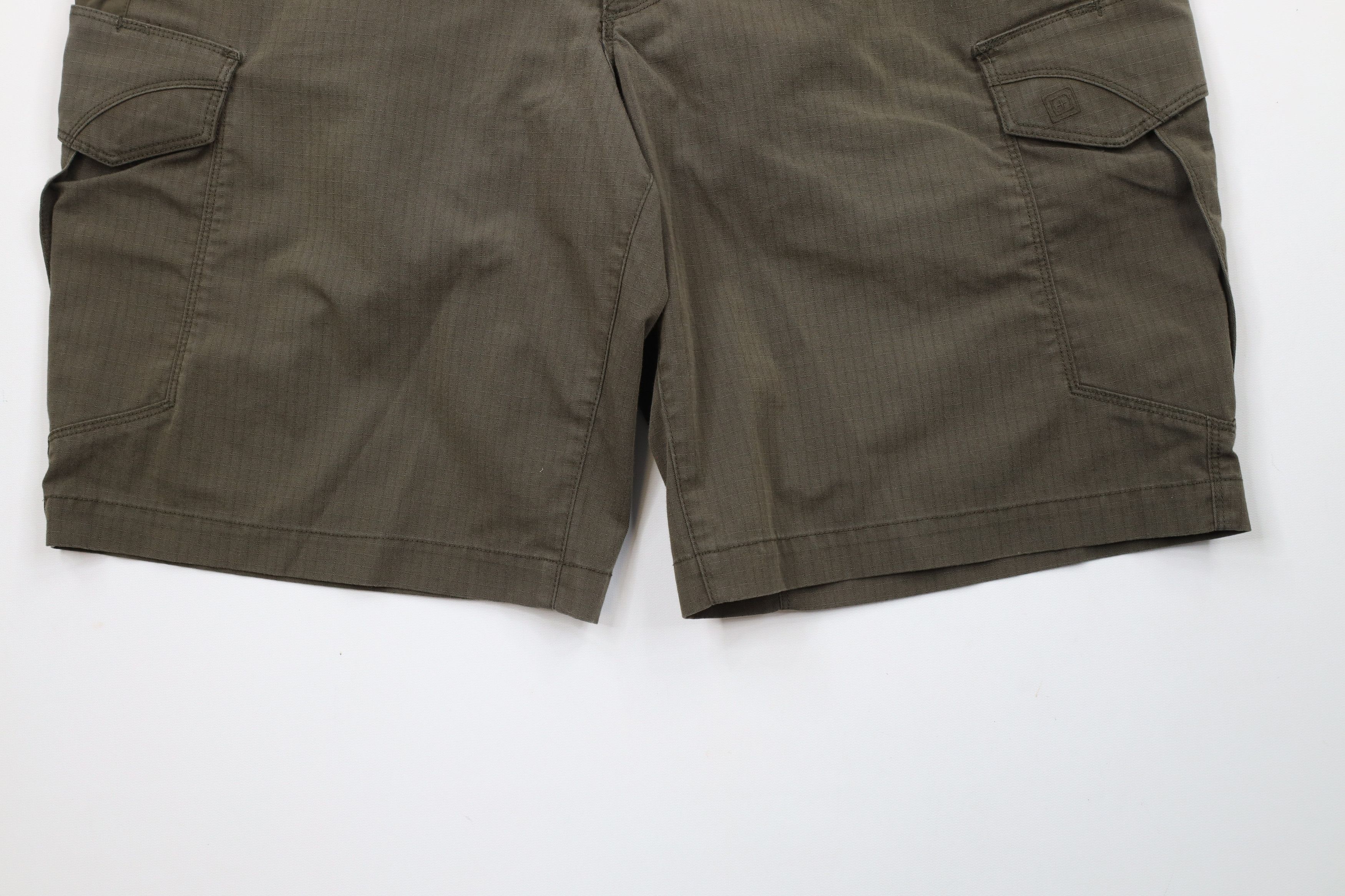 Vintage 5.11 Tactical Series Uniform Stryke Cargo Shorts Green Size US 38 / EU 54 - 4 Thumbnail