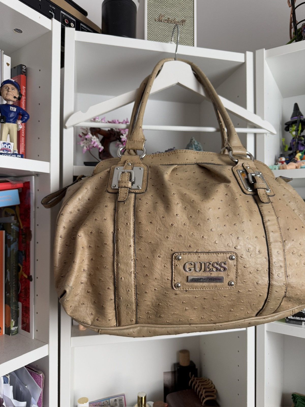 Guess × Vintage Vintage y2k Guess big logo leather shoulderbag designer rare Size ONE SIZE - 3 Thumbnail