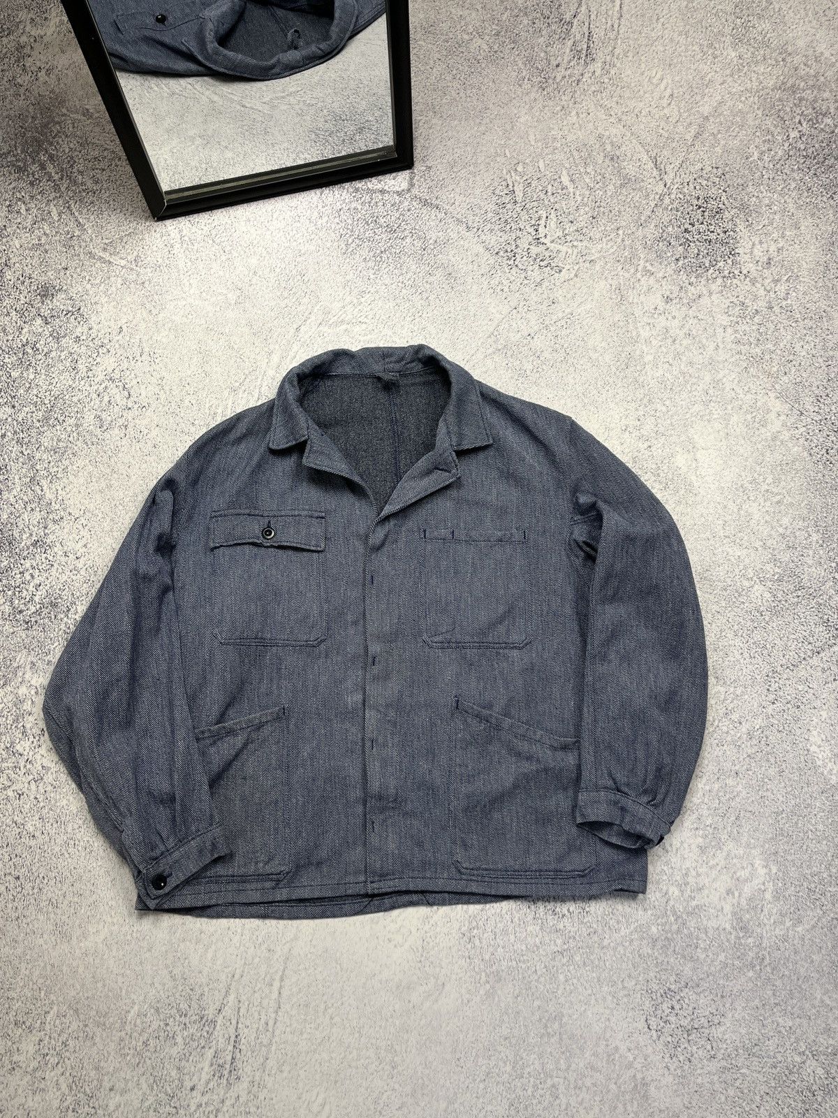 Vintage Vintage 90's French Work Denim Jacket Le Laboureur Lutteurs Size US L / EU 52-54 / 3 - 1 Thumbnail