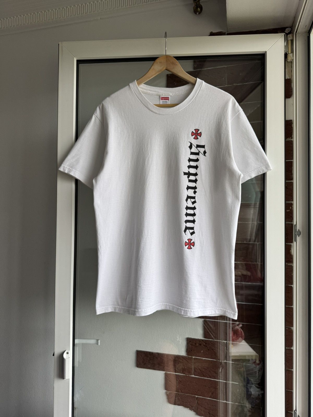 Independent Truck Co. × Supreme Supreme X Independent Truck Co. Old English Tee Size US M / EU 48-50 / 2 - 4 Thumbnail