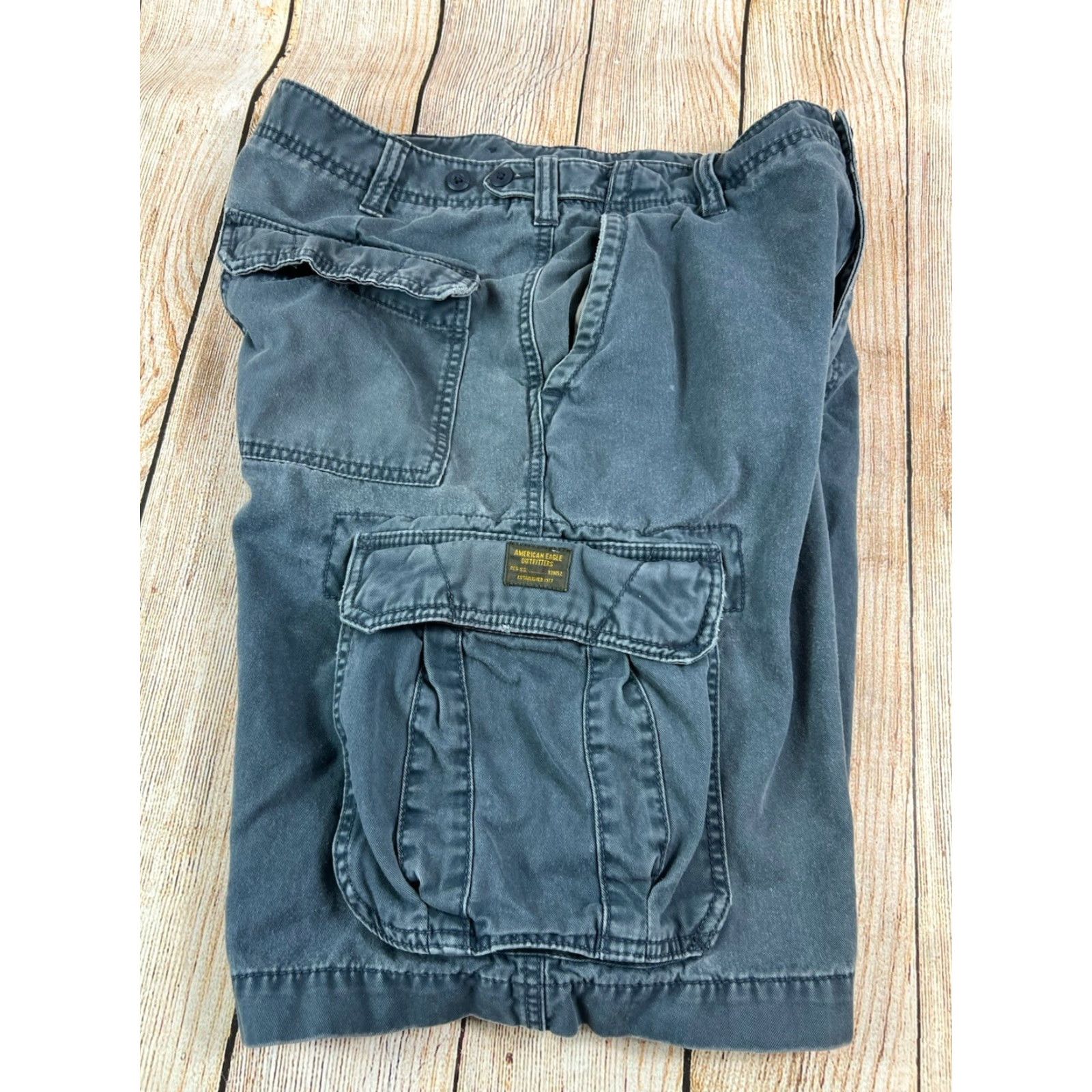 American Eagle Outfitters VINTAGE Mens American Eagle Cargo Shorts Blue 32 Size US 32 / EU 48 - 3 Thumbnail
