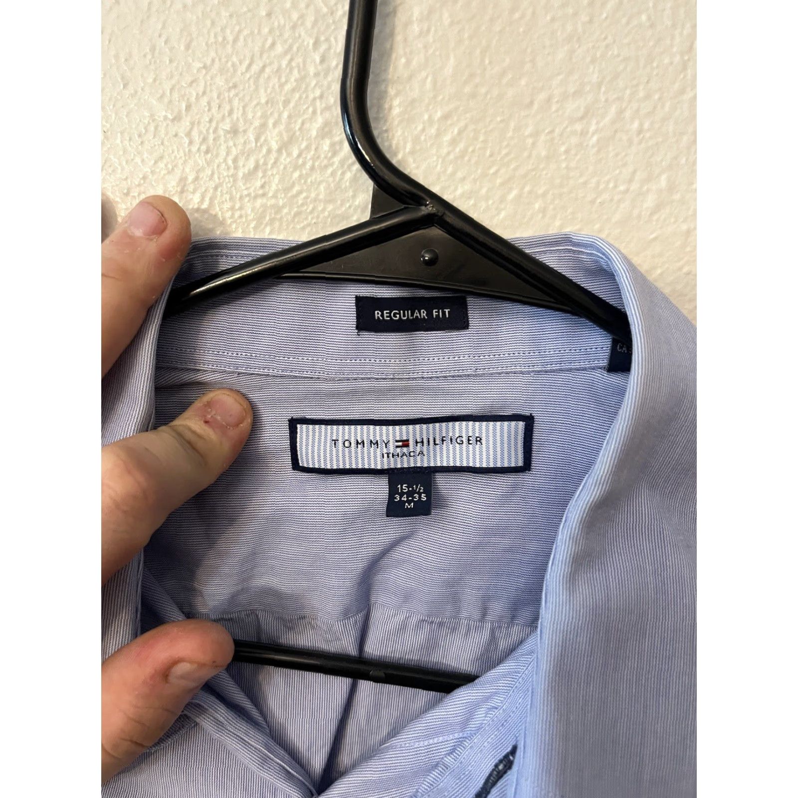 Tommy Hilfiger VINTAGE Tommy Hilfiger Dress Shirt Men Long Sleeve Button-Down Blue 15.5 Collared 100% Cotton Slim Fit Size US M / EU 48-50 / 2 - 2 Thumbnail