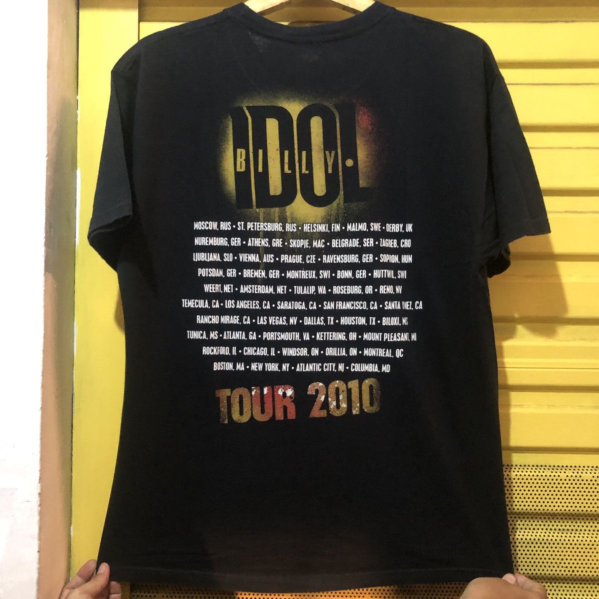 Band Tees 2010 Billy Idol Tour Size US L / EU 52-54 / 3 - 4 Thumbnail