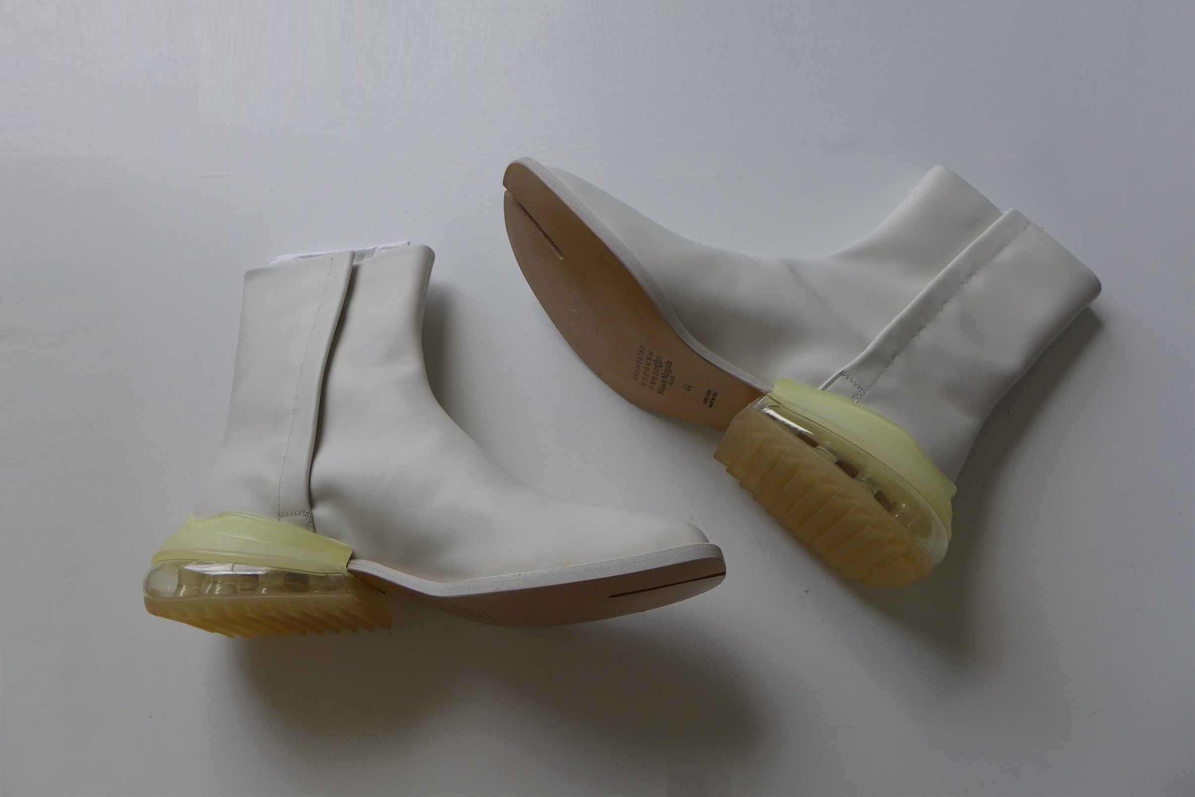 Maison Margiela Margiela Tabi Airbag Heel Boots - White Calf Leather Size US 11 / EU 44 - 5 Thumbnail