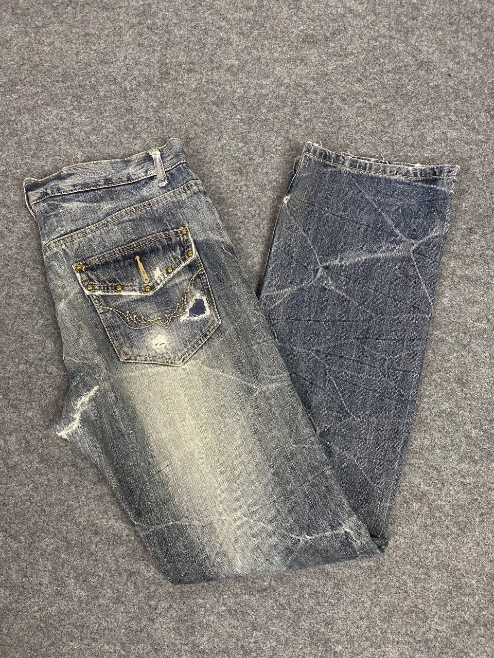 Japanese Brand japanese brand distressed denim nice faded design Size US 35 - 2 Thumbnail