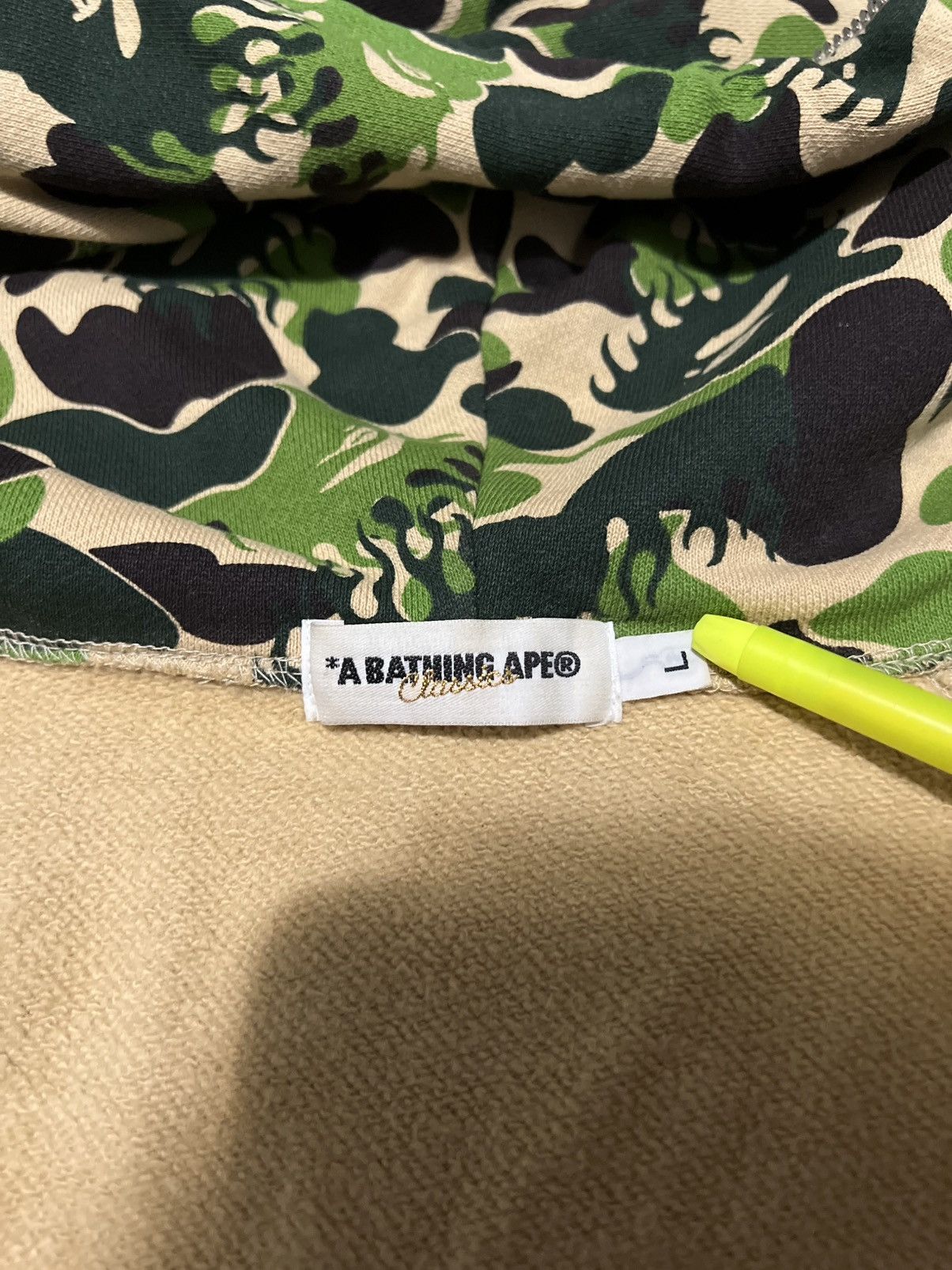 Bape BAPE Flame Green Camaflouge Full Zip Hoodie Size US L / EU 52-54 / 3 - 2 Thumbnail