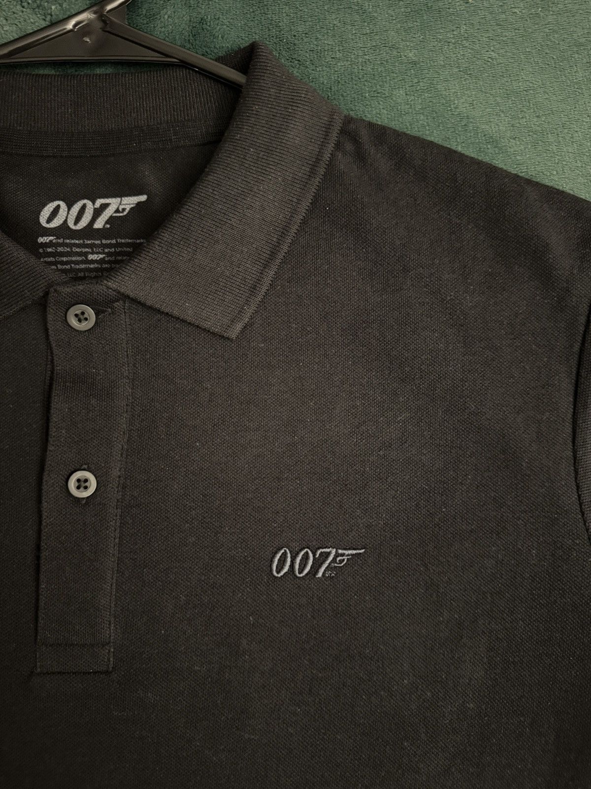 Other JAMES BOND 007 EMBROIDERED COTTON POLO SHIRT - BLACK SIZE L Size US L / EU 52-54 / 3 - 8 Thumbnail