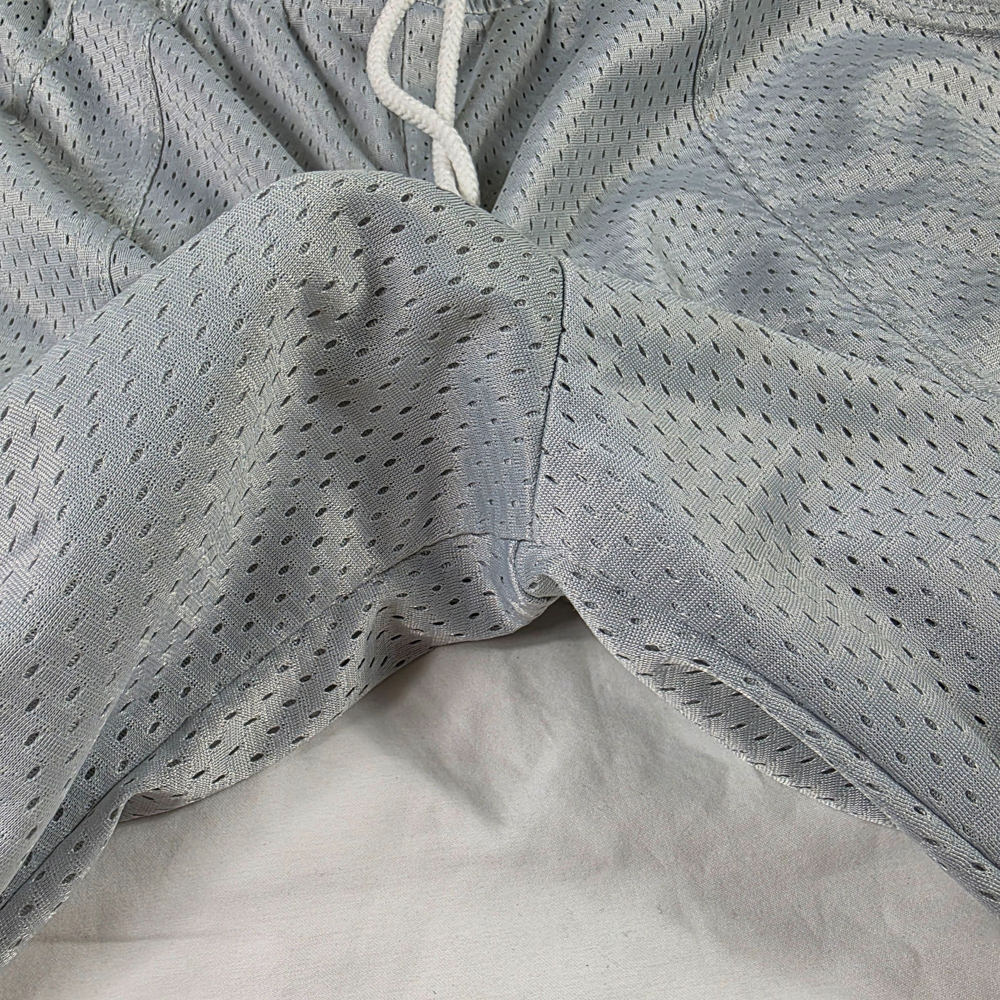 Other Vintage Perfetto Sportswear Mens Large Silver Athletic Pants Size US 34 / EU 50 - 7 Thumbnail