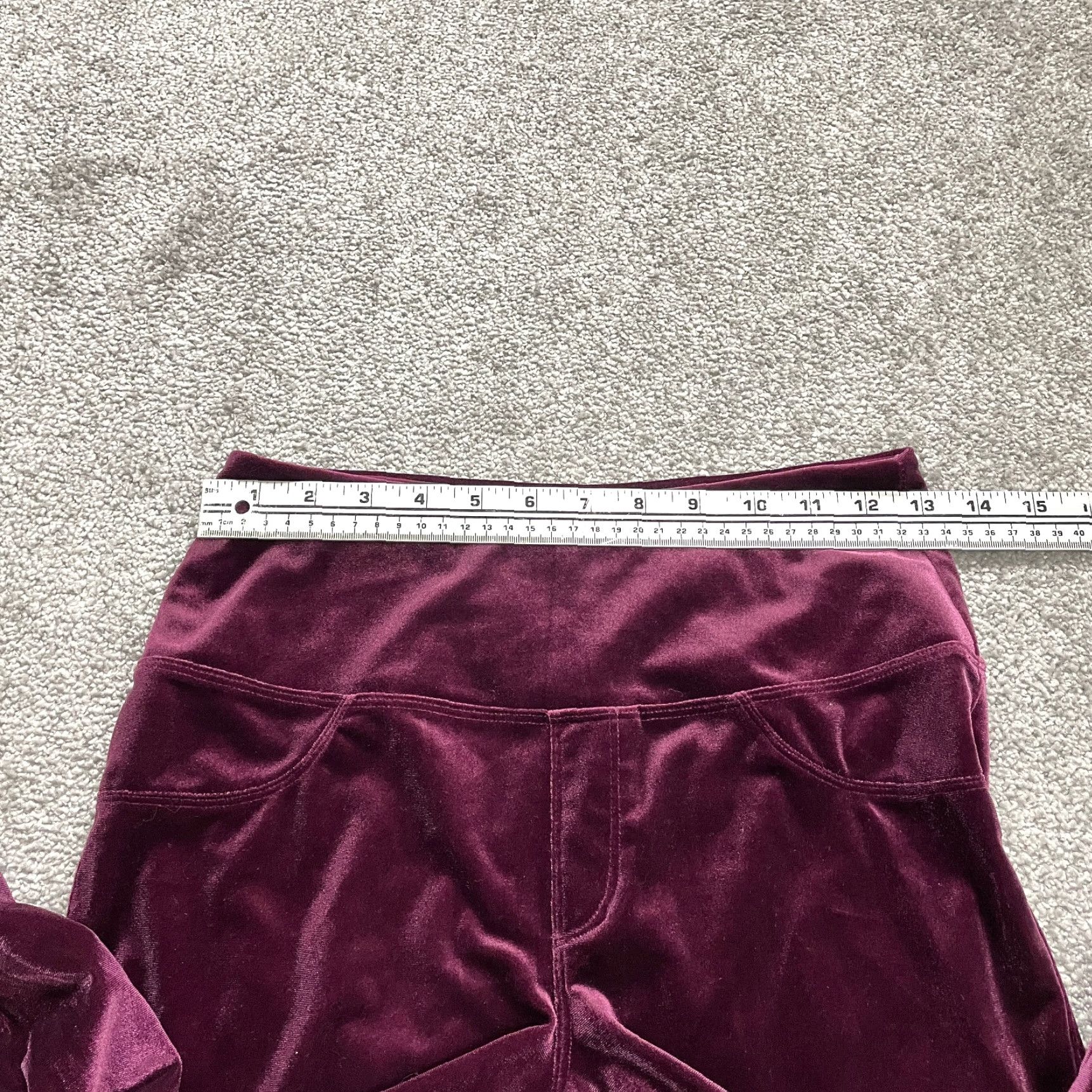 Velvet Ruby Ribbon Women’s Medium Red Velvet Leggings Soft Comfort 26x29 Size 32" / US 10 / IT 46 - 5 Thumbnail