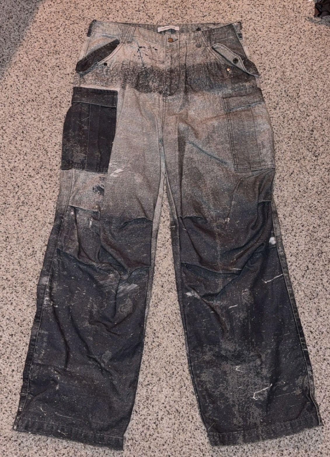 No Maintenance Oil Paint Trompe L'oeil Six Pocket Baggy Cargos Size US 34 / EU 50 - 1 Thumbnail