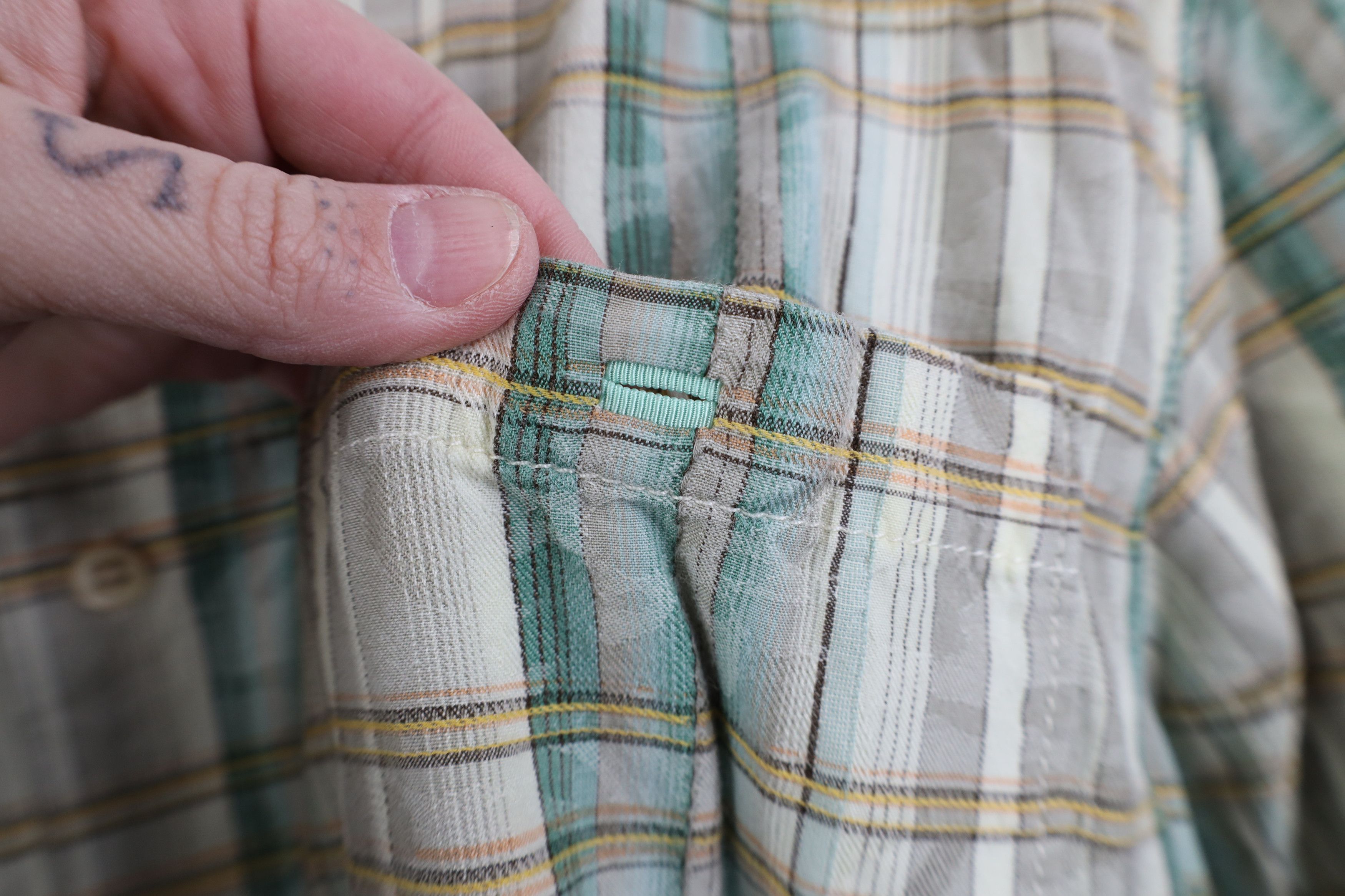 Tommy Bahama Vintage Tommy Bahama Flower Collared Button Shirt Plaid Size US L / EU 52-54 / 3 - 5 Thumbnail