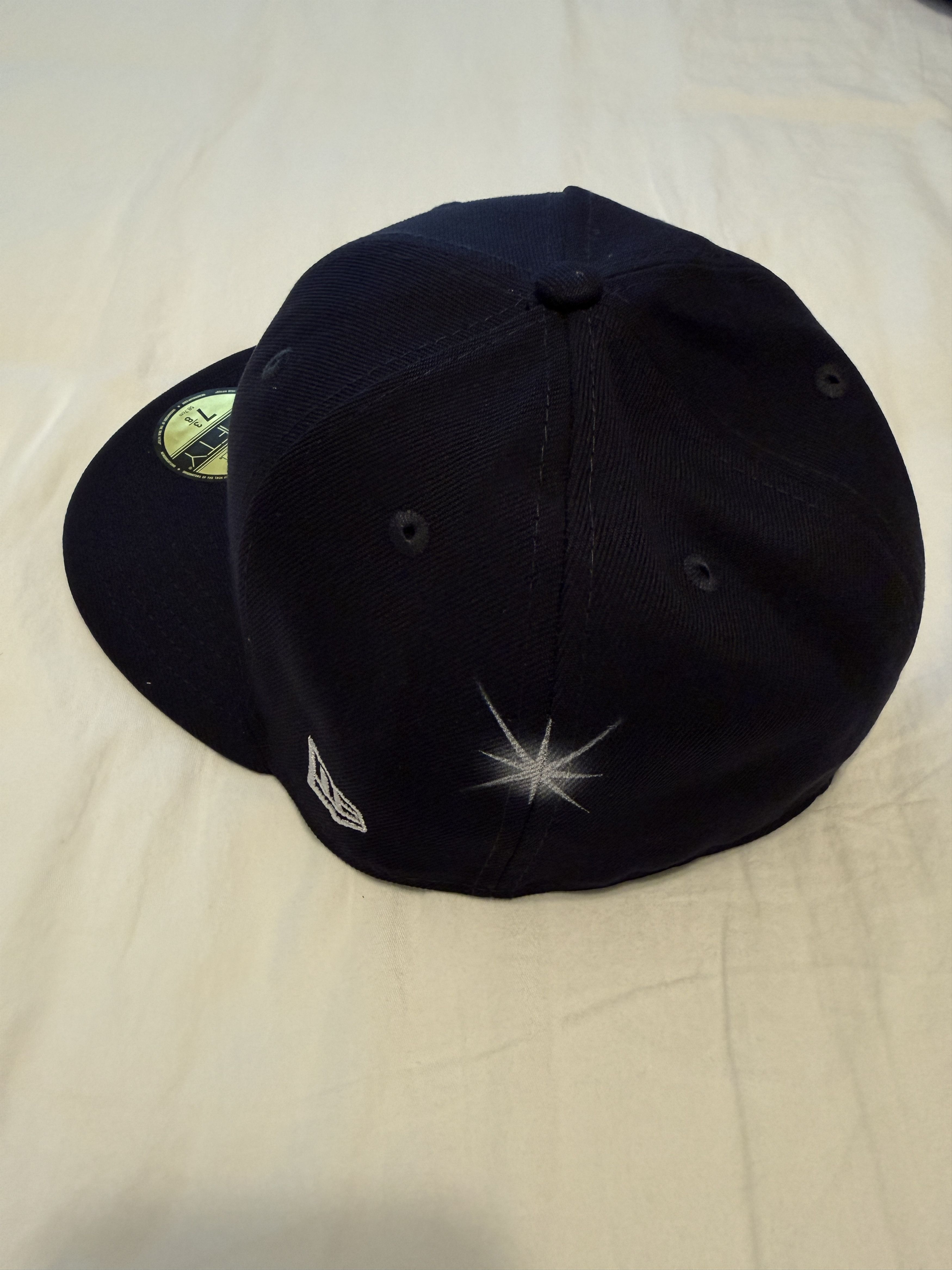 ay el ay en Ay El Ay En Navy El Ay LA Dodgers New Era 59Fifty -- 7 3/8 Size ONE SIZE - 4 Thumbnail