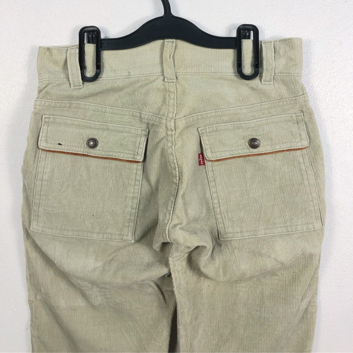 Levi's Rare Vintage Levi's Red Tab Corduroy Bush Pants Size US 28 / EU 44 - 9 Thumbnail