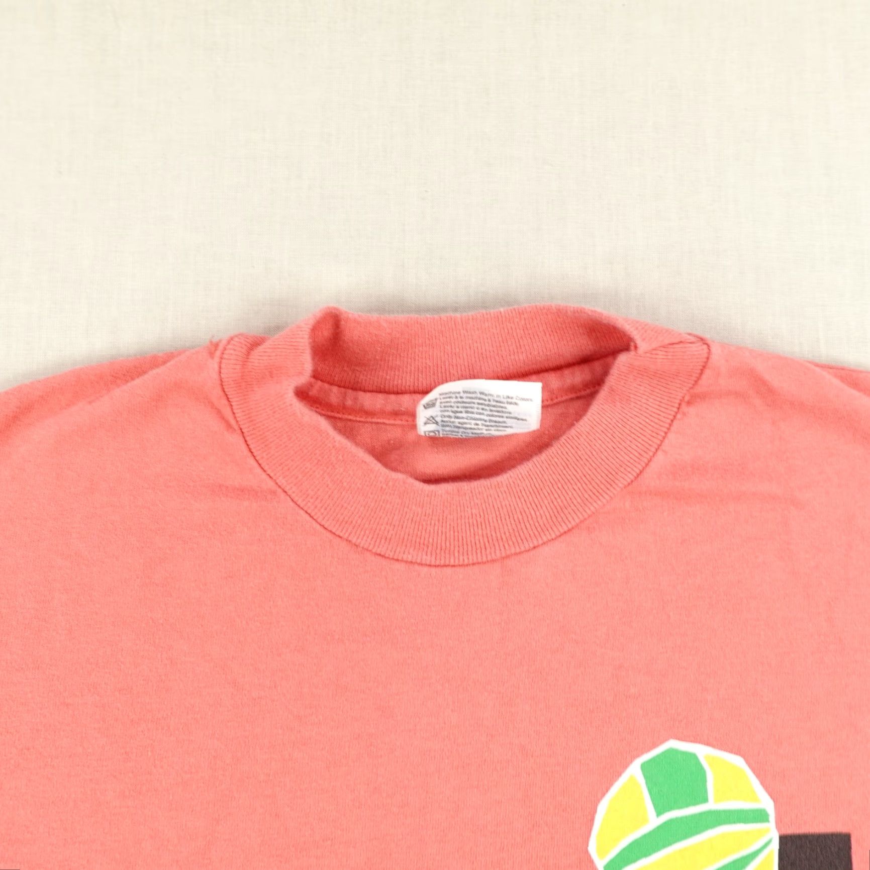 Hanes VINTAGE Hanes Men's T-Shirt Medium Pink 90s Technology Graphic Print Crew Neck Cotton Outdoor Size US M / EU 48-50 / 2 - 3 Thumbnail
