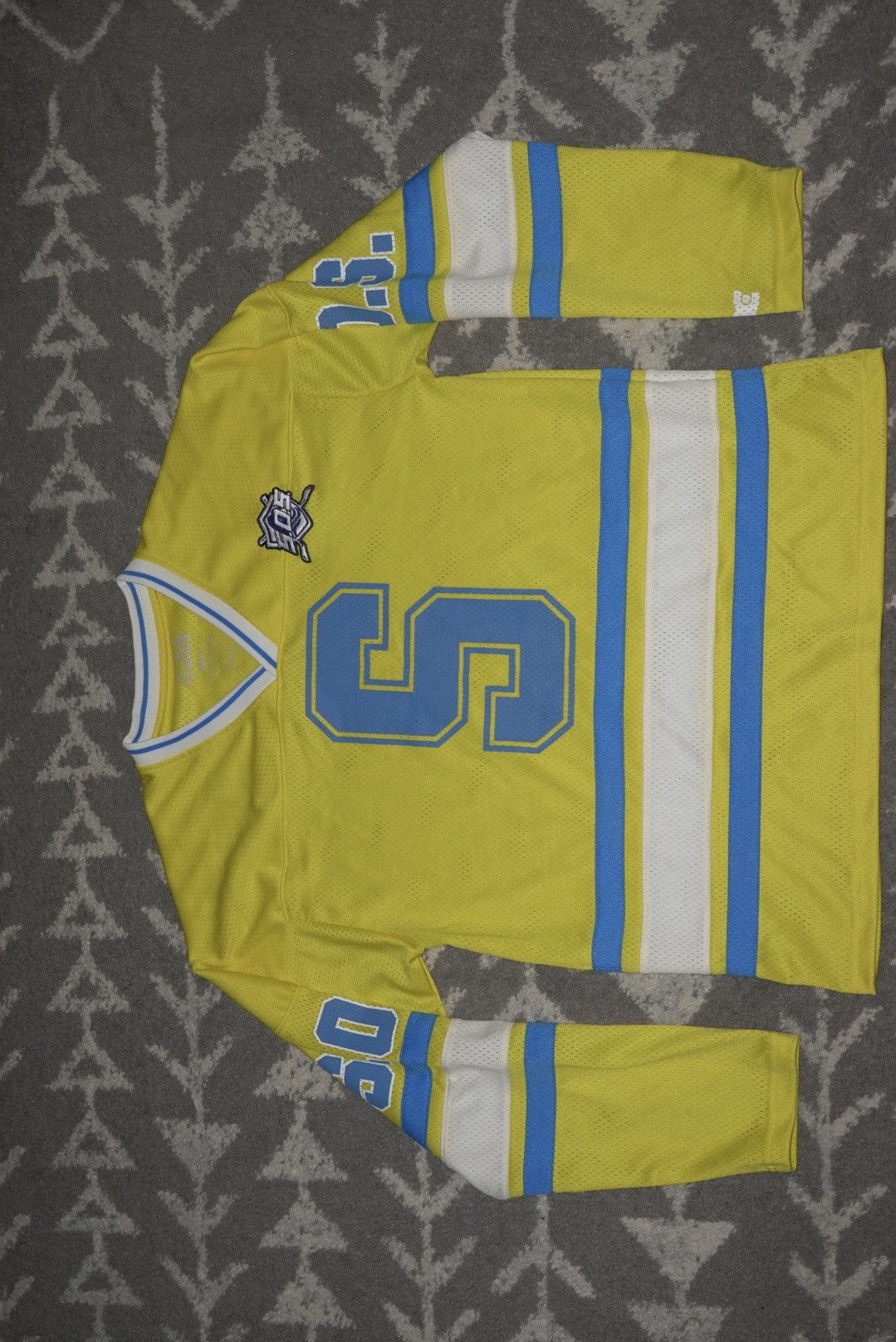 Band Tees × Top Dawg Entertainment SZA YELLOW JERSEY SOS TOUR SZ XL Size US XL / EU 56 / 4 - 2 Thumbnail