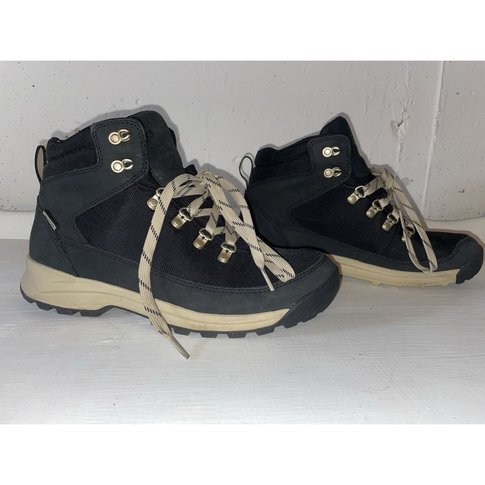 Danner Danner Women’s Size 9 Waterproof Sienna Hiking Black Boots Size US 9 / IT 39 - 18 Thumbnail