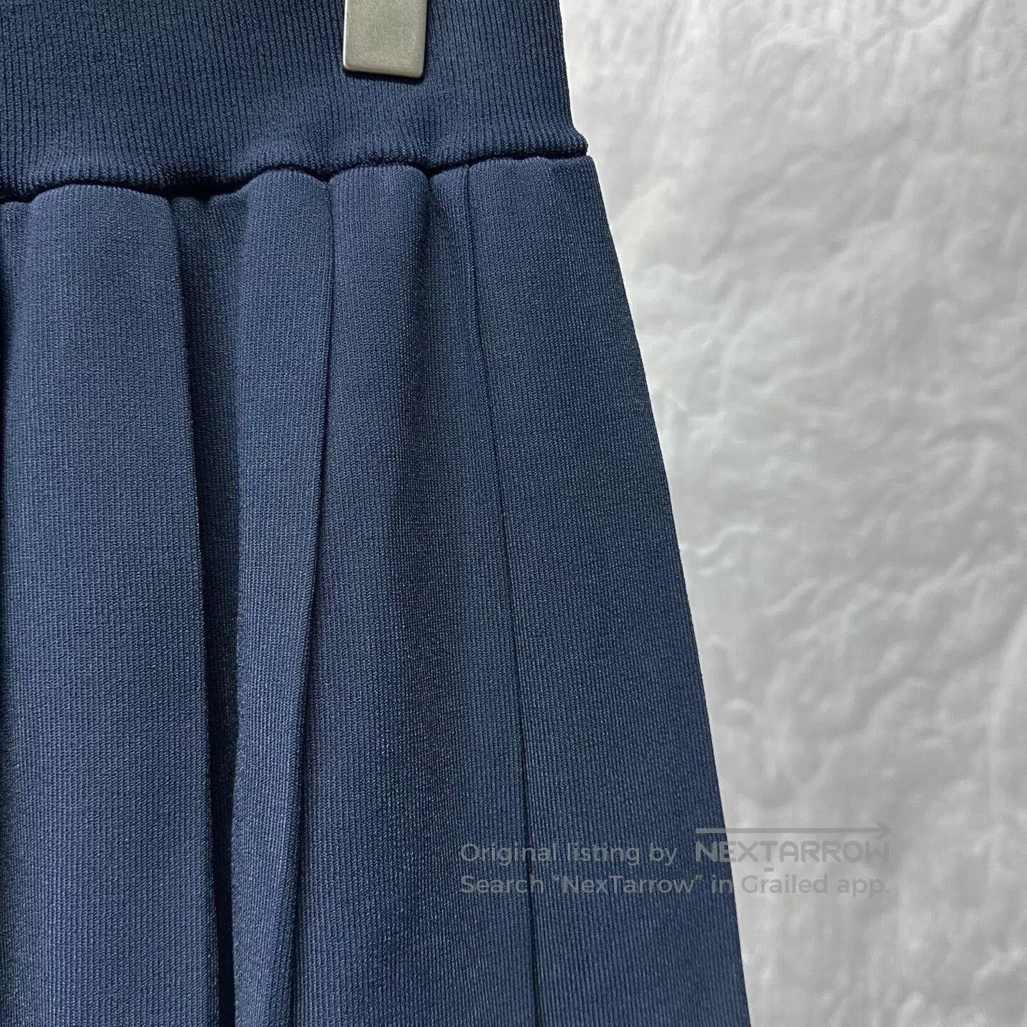 Gucci Gucci Logo Striped Edge Pleated Skirt. Size 22" - 3 Thumbnail