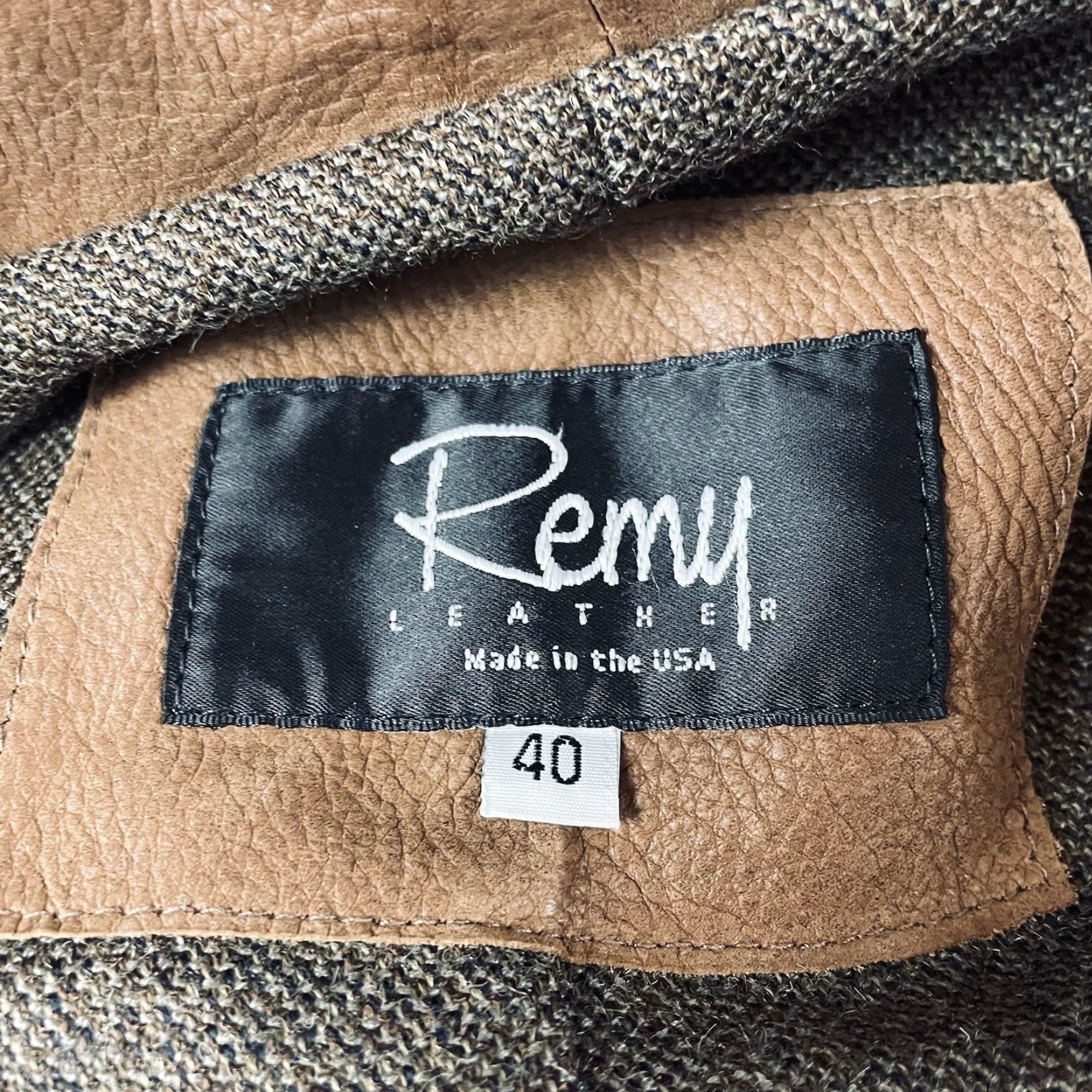 Vintage VINTAGE Remy Leather Jacket 40 Brown Men's Jacket Bomber Coat Snap Zip Lined USA Made 90s 80s Classic Outdoor Casual Size US XXS / EU 40 - 4 Thumbnail