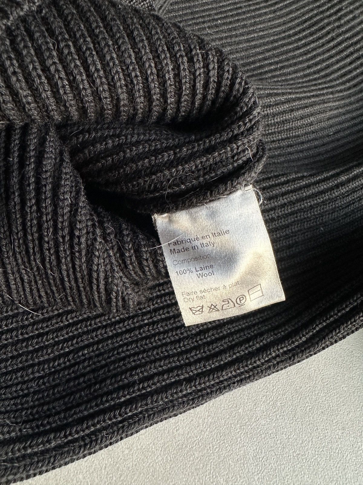 Dior × Hedi Slimane Dior Homme AW07 “Navigate” thumb hole diver knit sweater Size US S / EU 44-46 / 1 - 17 Thumbnail