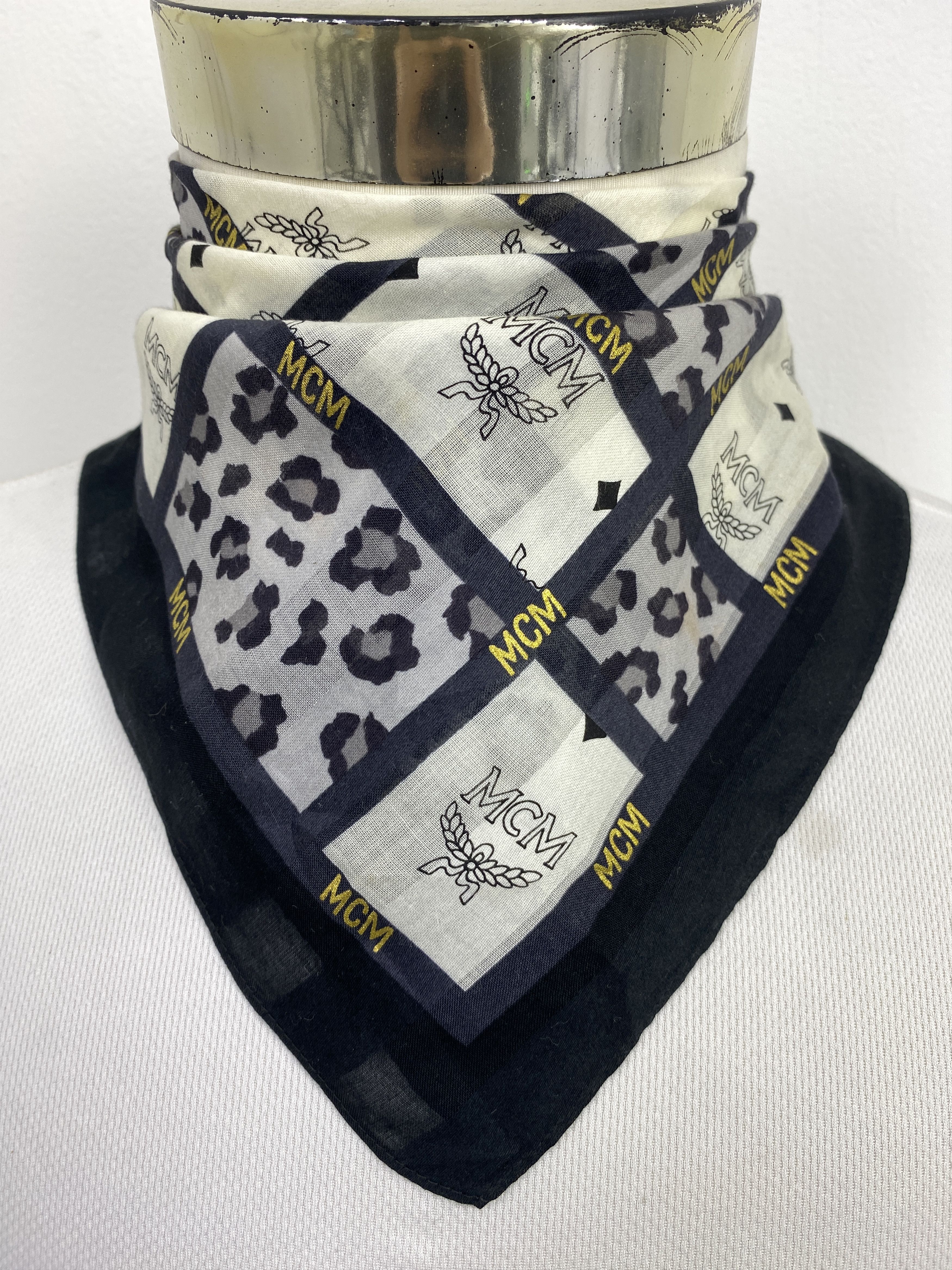 MCM Vintage MCM Handkerchief / Neckerchief KT0240 Size ONE SIZE - 2 Thumbnail