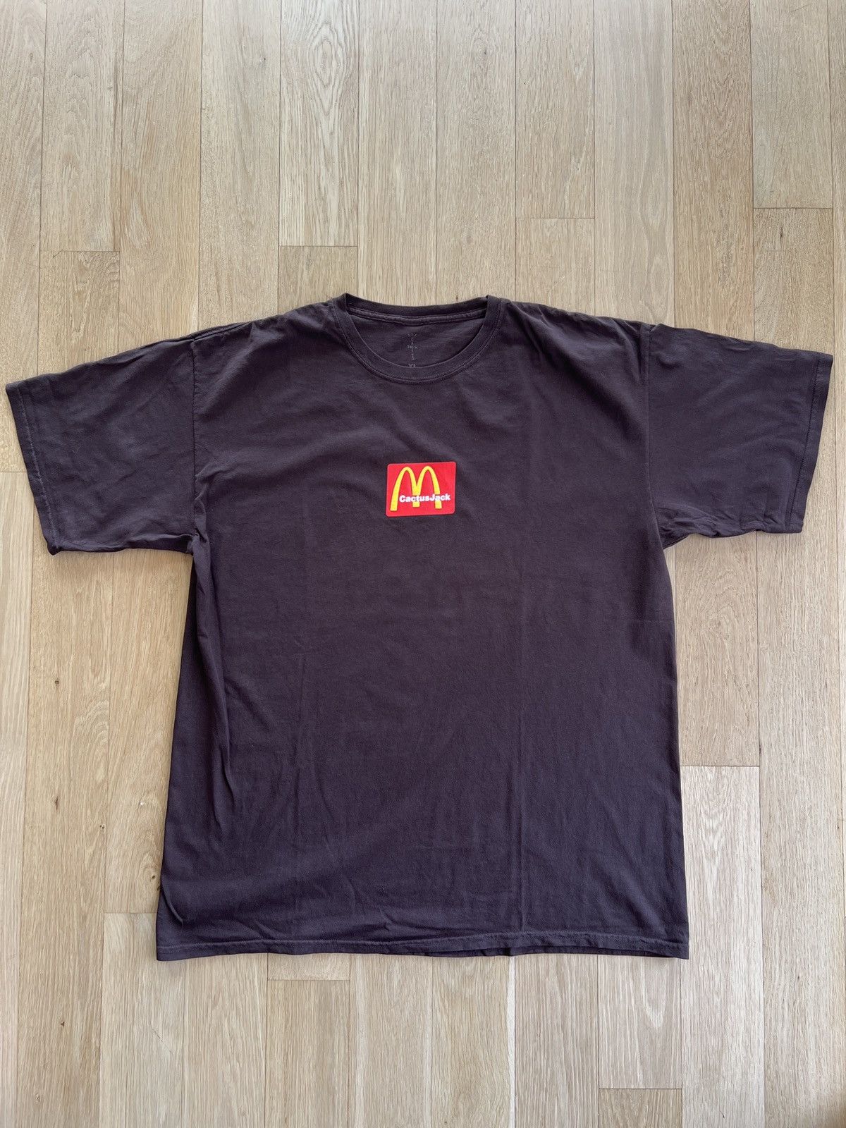 Travis Scott Cactus Jack McDonalds Size US XL / EU 56 / 4 - 1 Thumbnail