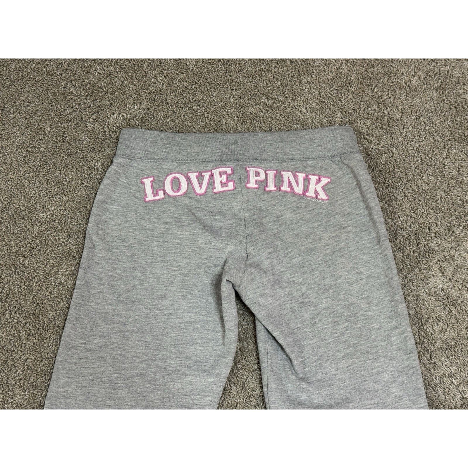 Pink Y2K VICTORIA’S SECRET PINK Gray Crop Sweatpants Joggers S Size 28" / US 6 / IT 42 - 7 Thumbnail