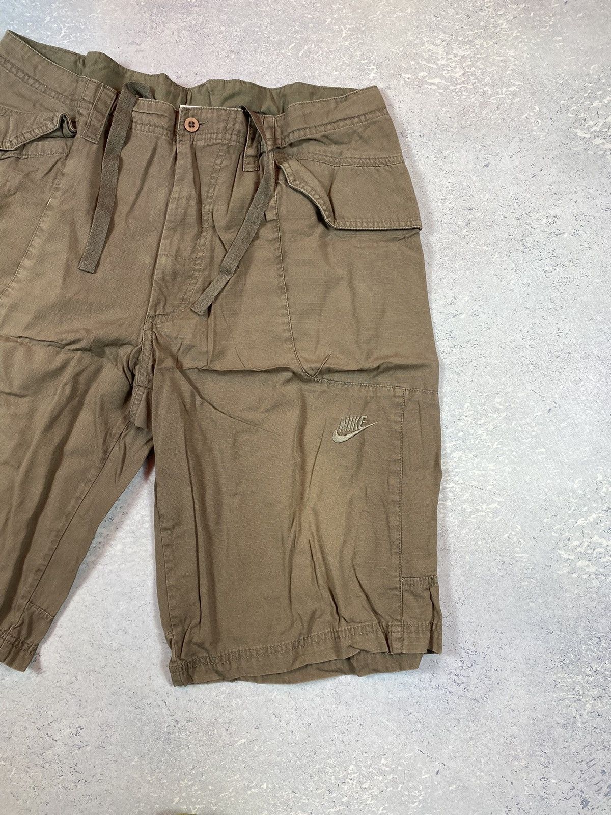 Nike × Vintage Vintage Nike Brown Men’s Cargo Shorts Size Large Size US 34 / EU 50 - 3 Thumbnail