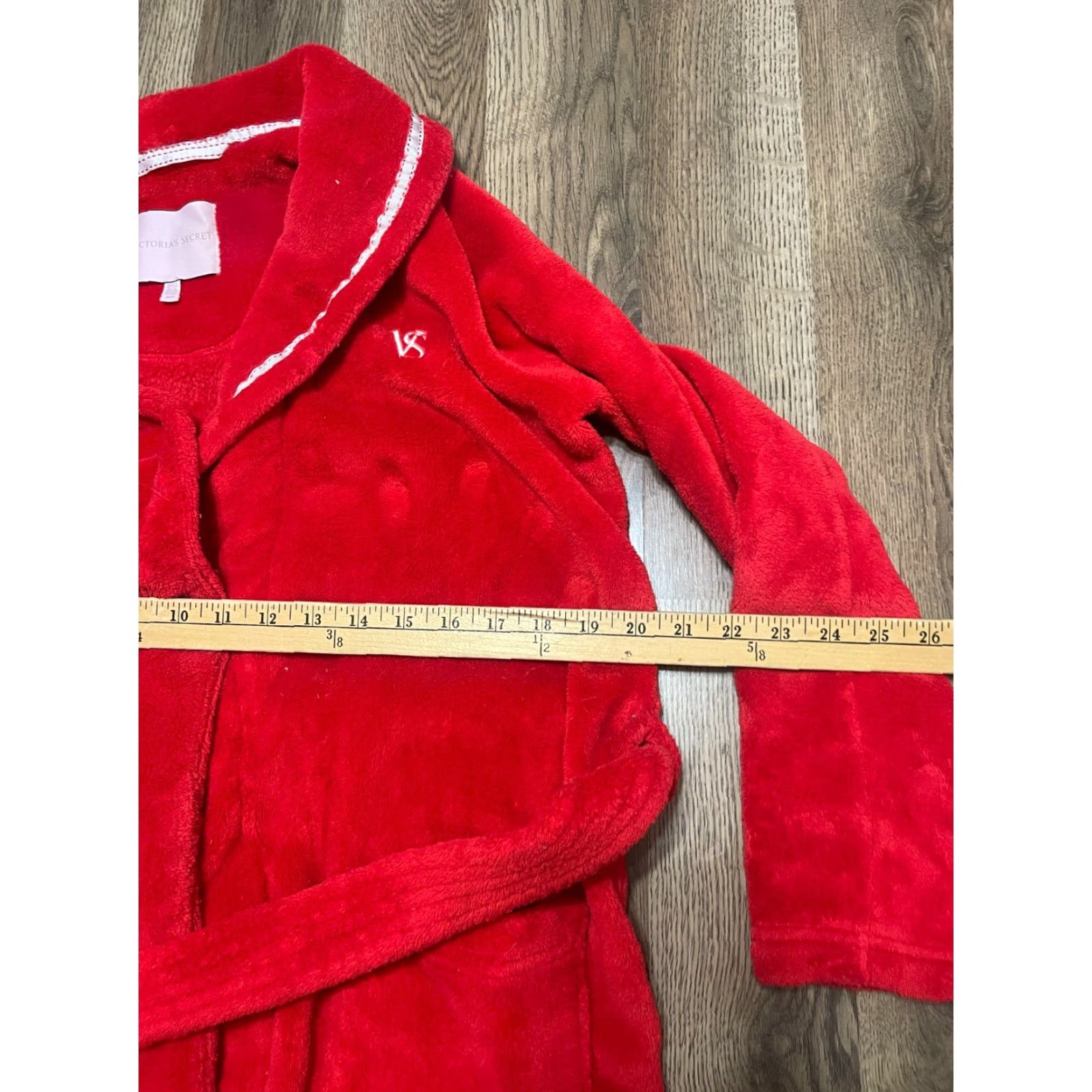 Victoria's Secret Victoria's Secret Robe Womens Size S Red Tie Waist Pockets Long Sleeve Regular 3/4 Boundaries? Size ONE SIZE - 6 Thumbnail