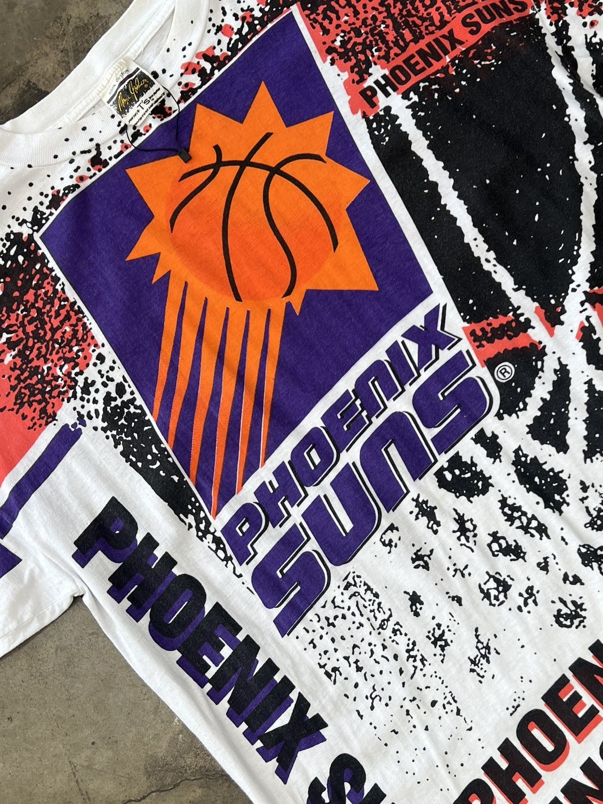 NBA × Vintage × Warner Bros Vintage Phoenix Suns Wile E Coyote AOP 