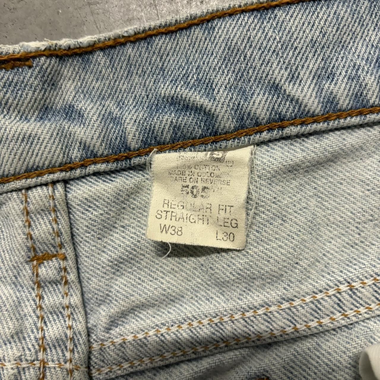Levi's × Vintage Crazy Vintage 90s Light Wash Levi’s Orange Tab Denim Jeans! Size US 36 / EU 52 - 8 Thumbnail