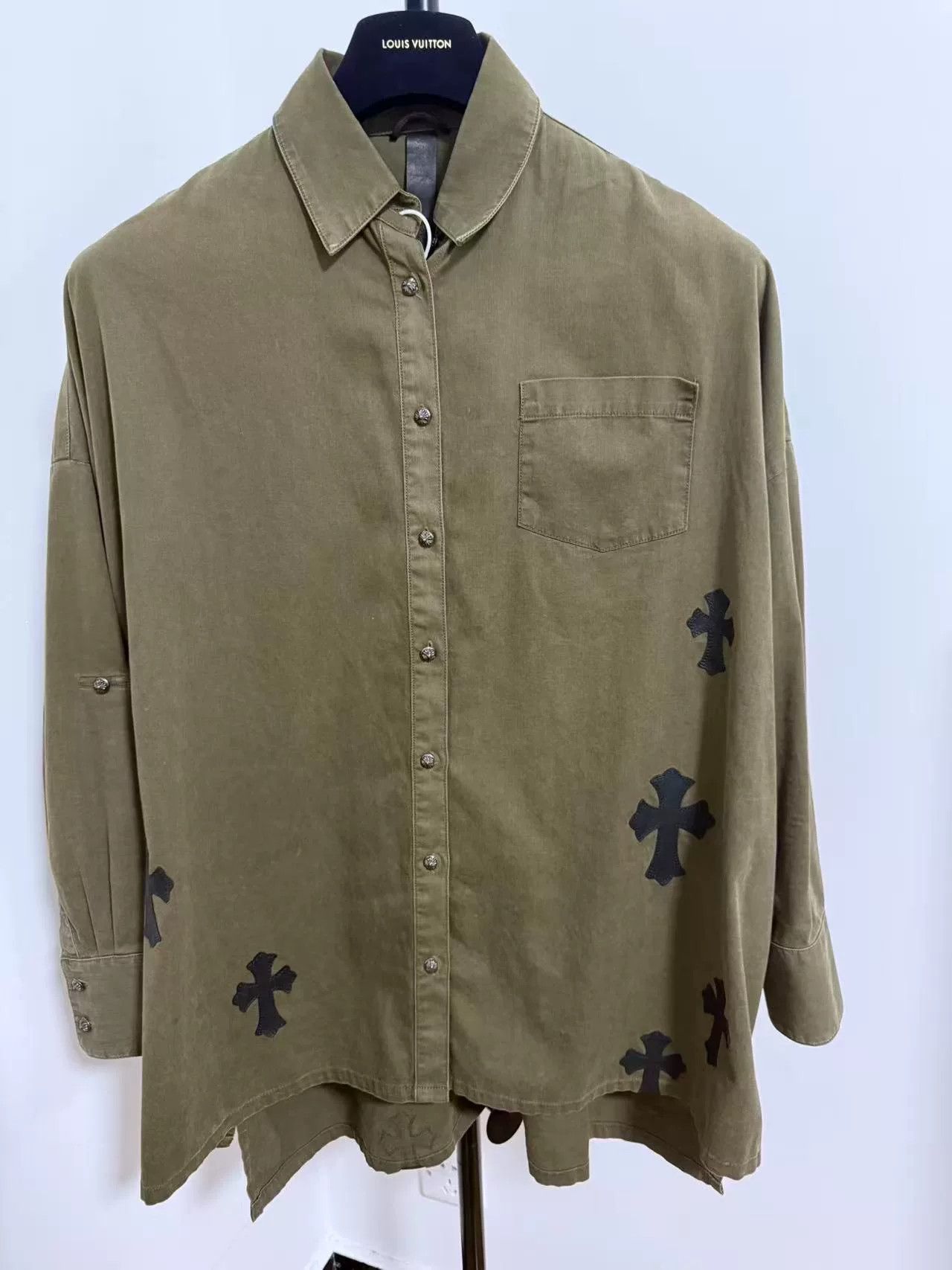 Chrome Hearts Chrome Hearts Army Green Batwing Sleeve Shirt Size M / US 6-8 / IT 42-44 - 1 Thumbnail