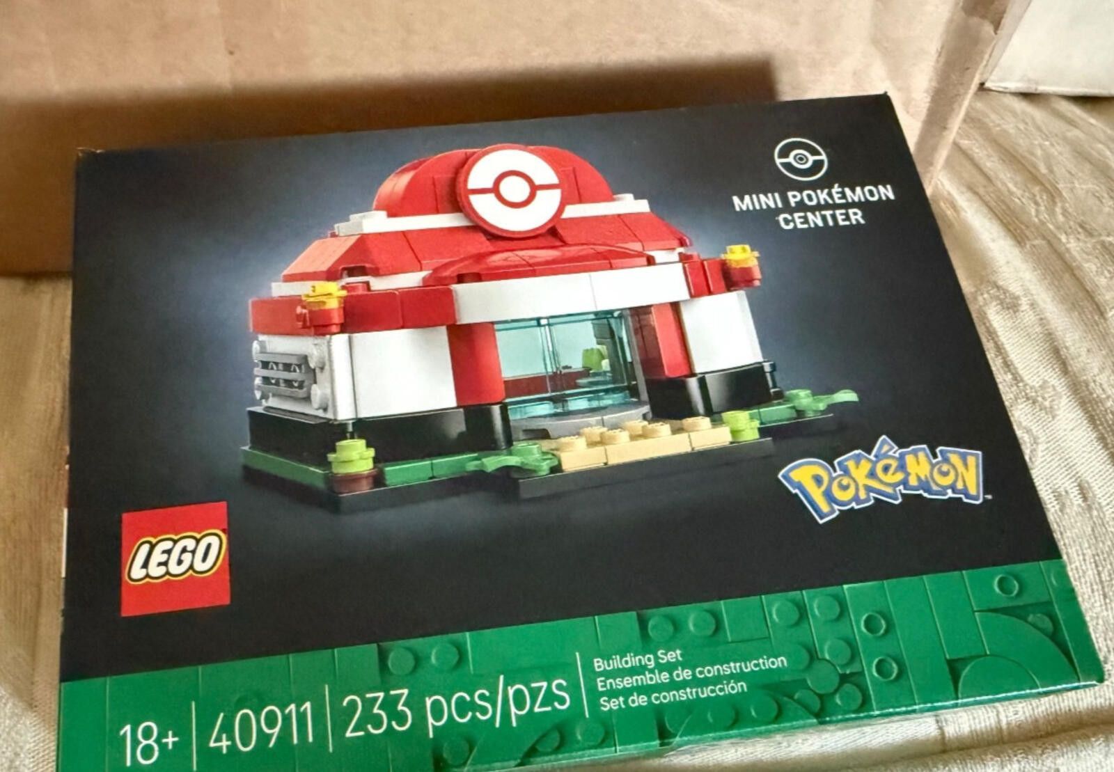 LEGO LEGO 40911 Mini Pokemon Center - Brand New Sealed, LEGO Size ONE SIZE - 2 Thumbnail