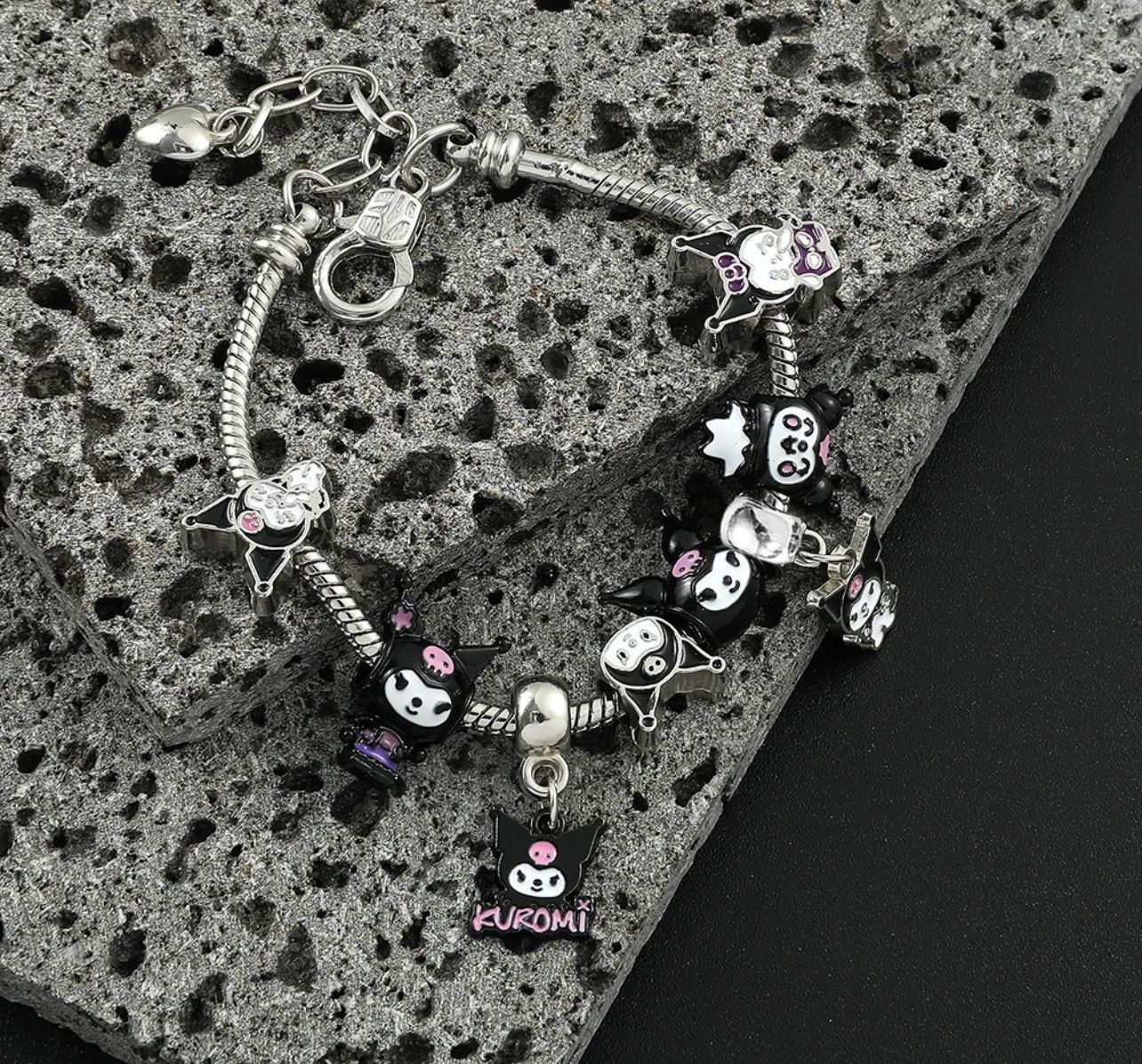 Vintage Bracelet with Cute Anime Cartoon Design Size ONE SIZE - 7 Thumbnail