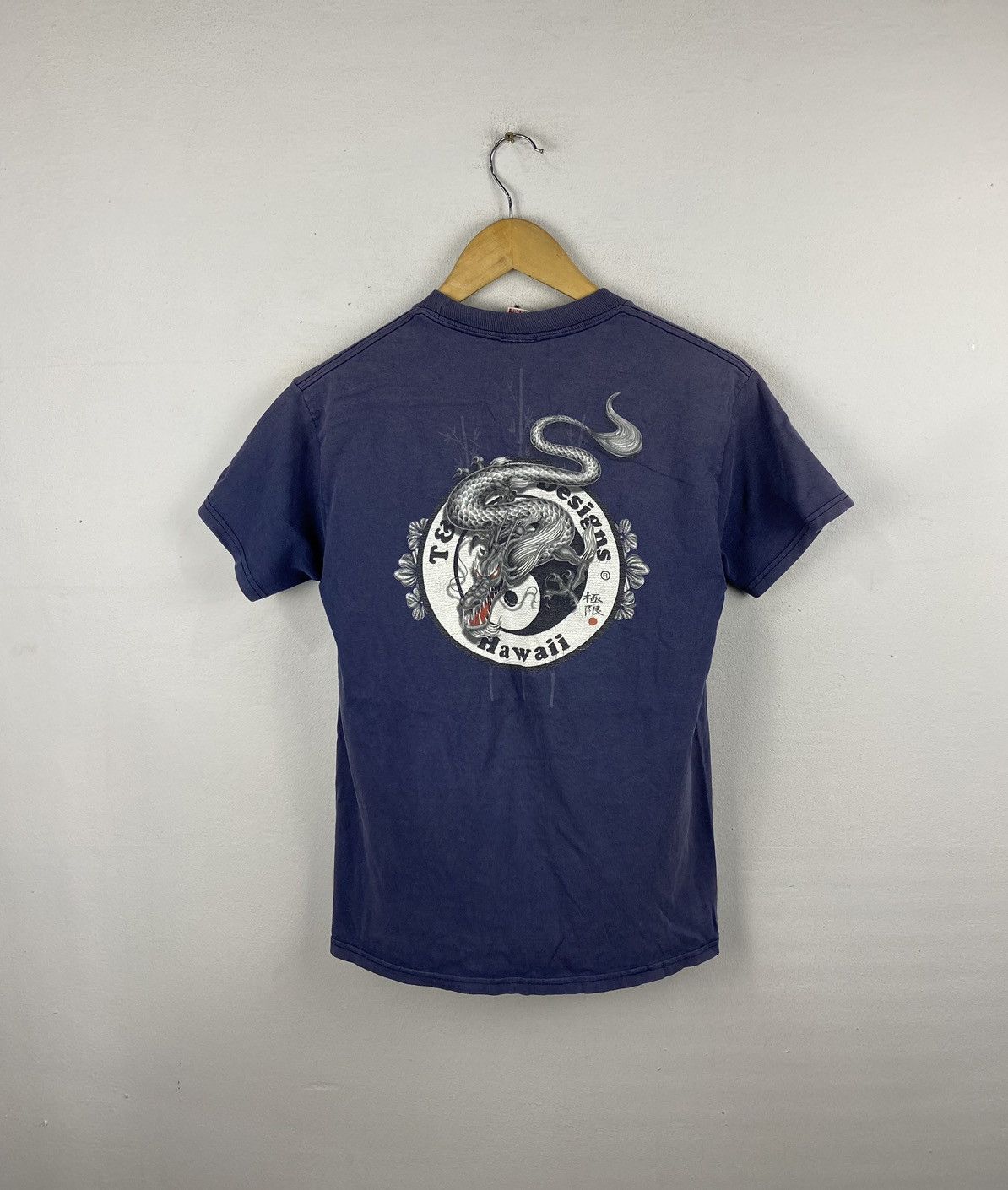 Vintage RARE ❗️❗️VINTAGE TOWN COUNTRY TC SURF DRAGON Size US S / EU 44-46 / 1 - 1 Thumbnail