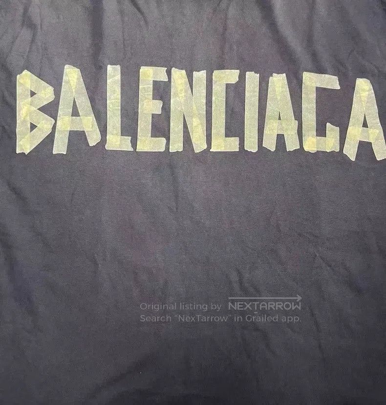 Balenciaga Balenciaga Tape letterLogo print plain knit round-neck loo Size US S / EU 44-46 / 1 - 3 Thumbnail
