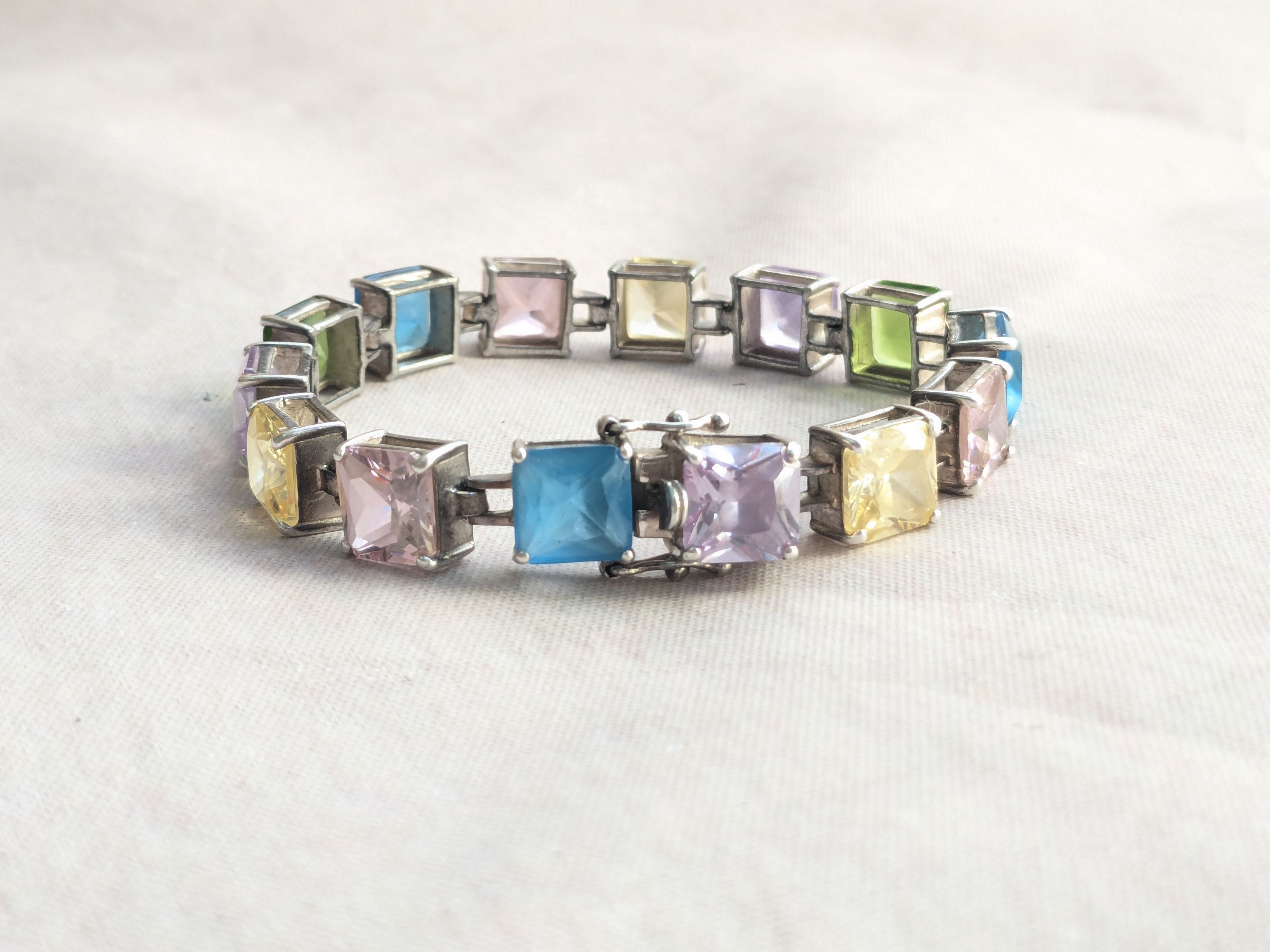 Sterling Silver Sterling Silver Tennis Bracelet Rainbow Square 7.5" Y2K Size ONE SIZE - 2 Thumbnail