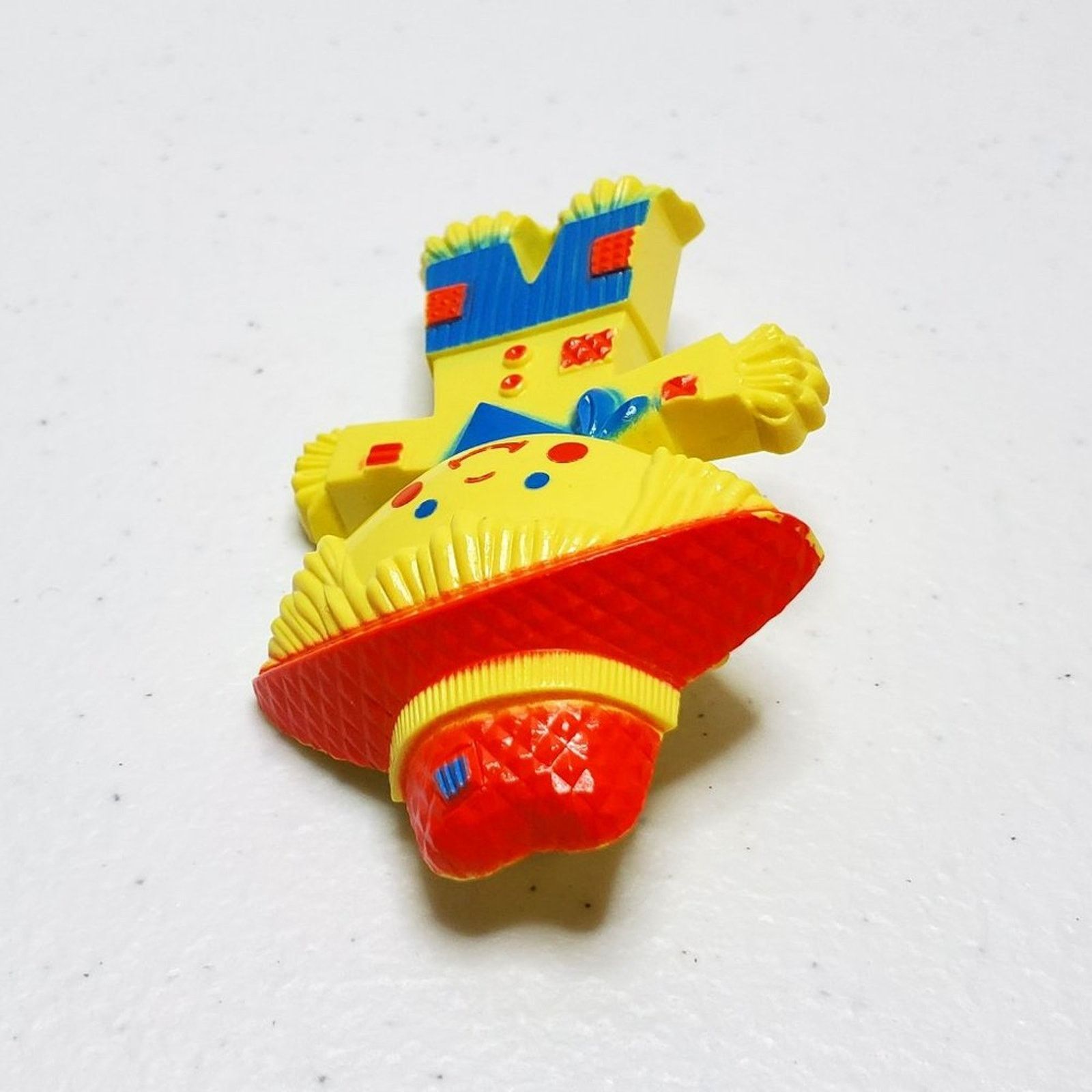 Vintage Avon Peter Patches Scarecrow Pin Pal Brooch Collectible Size ONE SIZE - 8 Thumbnail