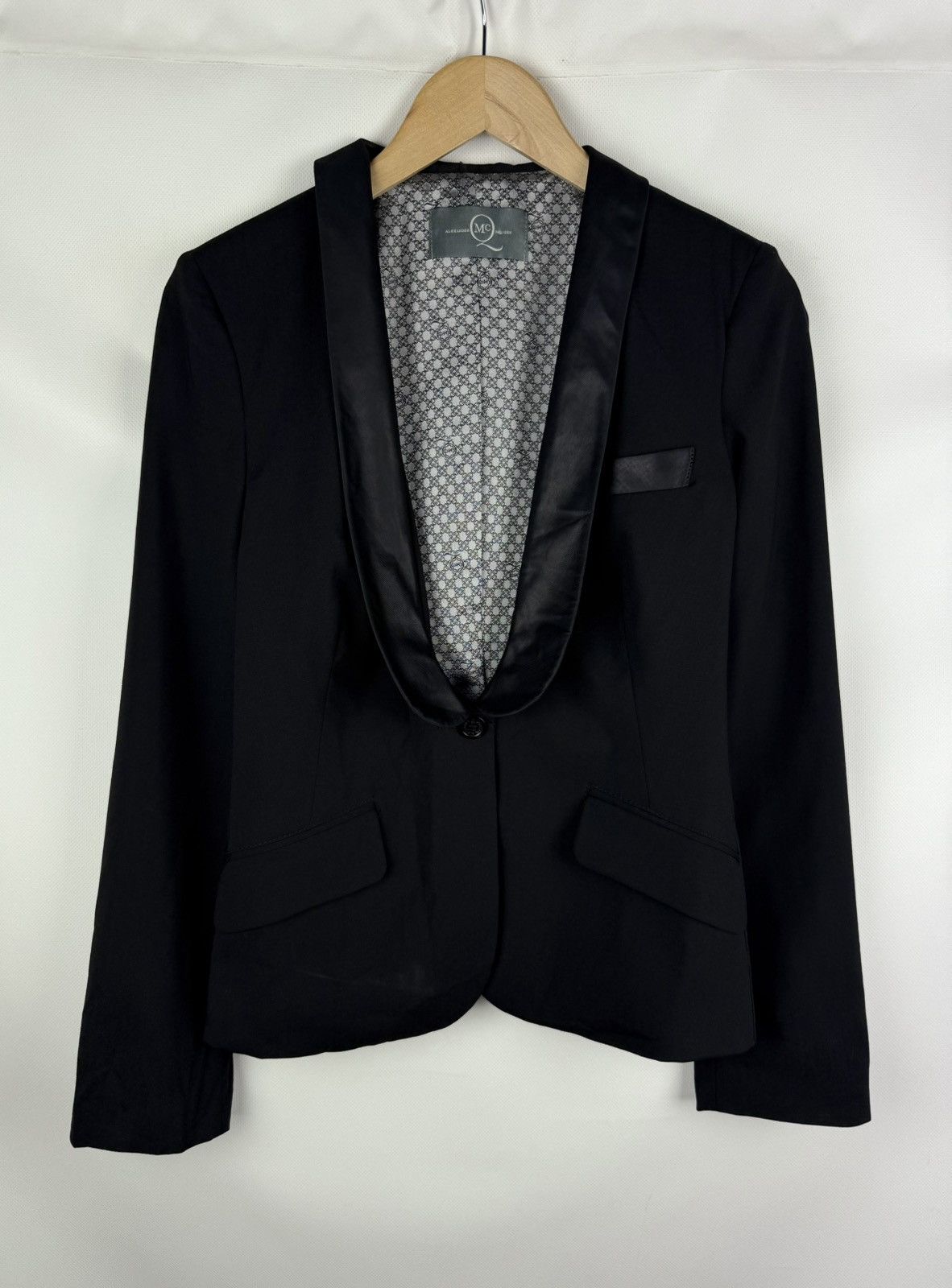McQ Alexander McQueen Mcq Alexander McQueen Ladies Wool Blazer Jacket Size 42 Size M / US 6-8 / IT 42-44 - 1 Thumbnail