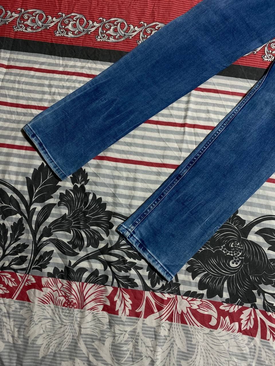 Japanese Brand Crazy Crash Dirty Baggy Faded Jean Japan Avant Garde Style Size US 30 / EU 46 - 3 Thumbnail