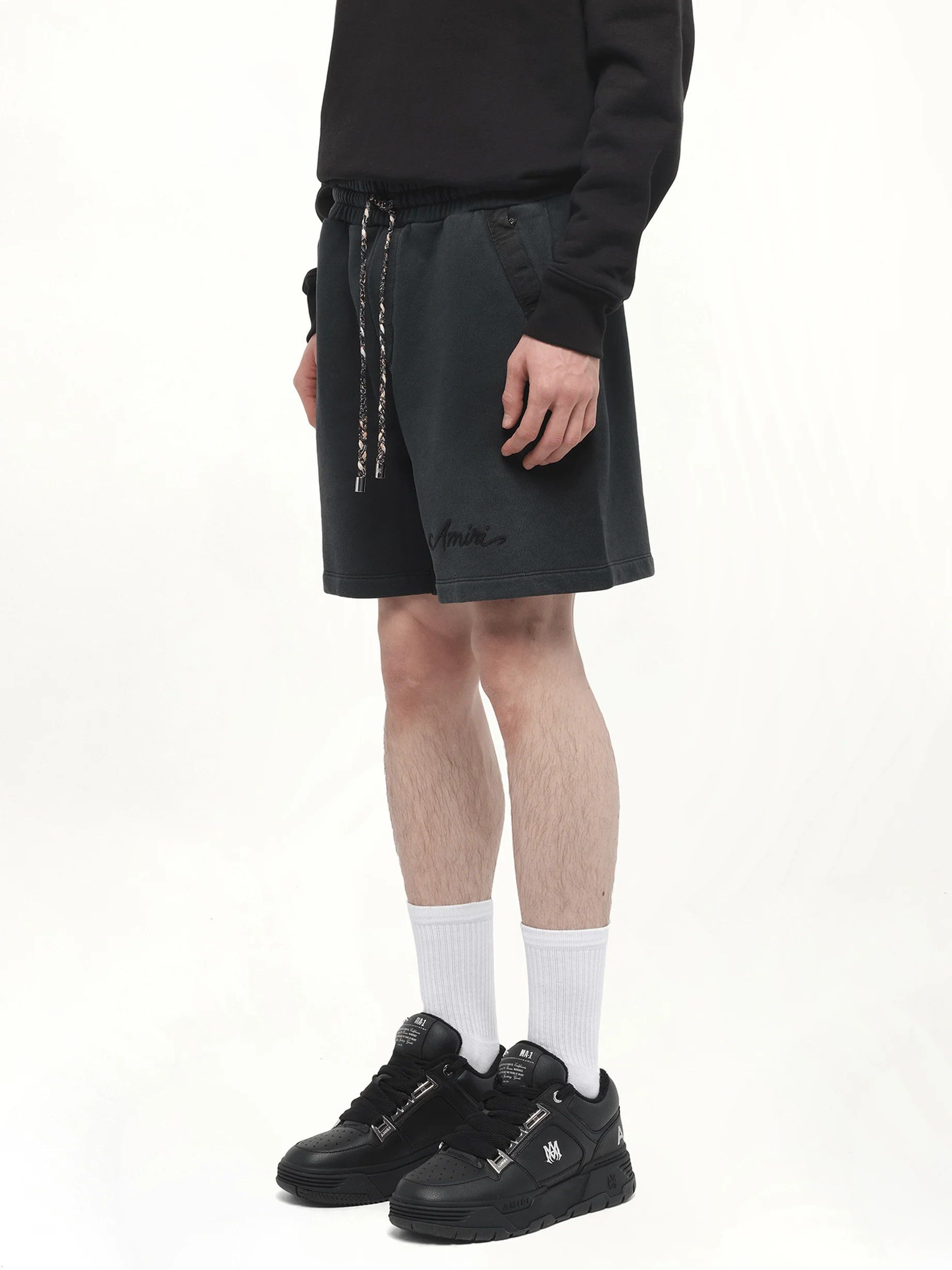 Amiri os11x1225 Bleach Bandana Shorts in Black Size US 36 / EU 52 - 5 Thumbnail