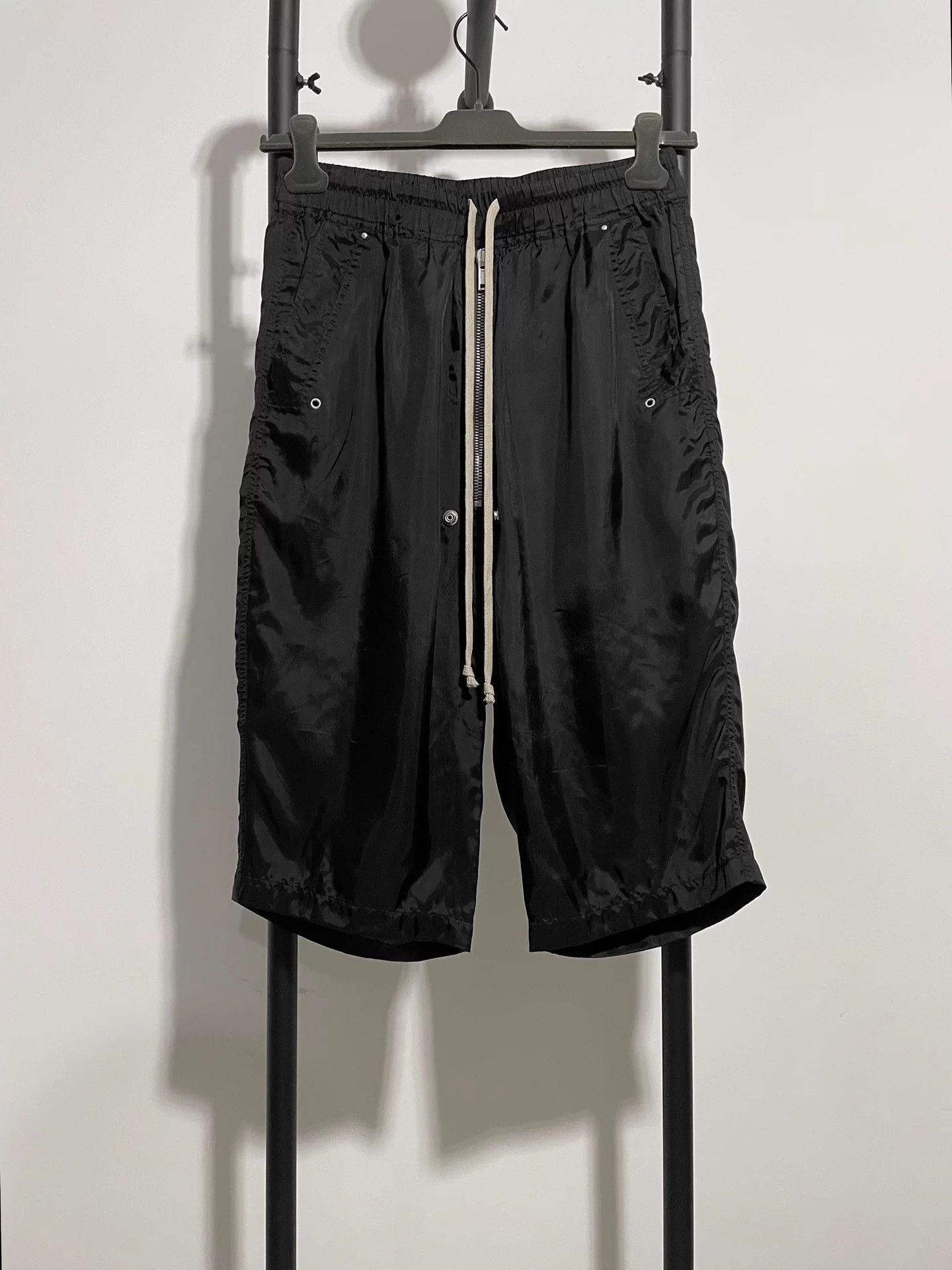Rick Owens Rick Owens Mainline Bela Zipper Cupro Short 48 Size US 32 / EU 48 - 1 Thumbnail